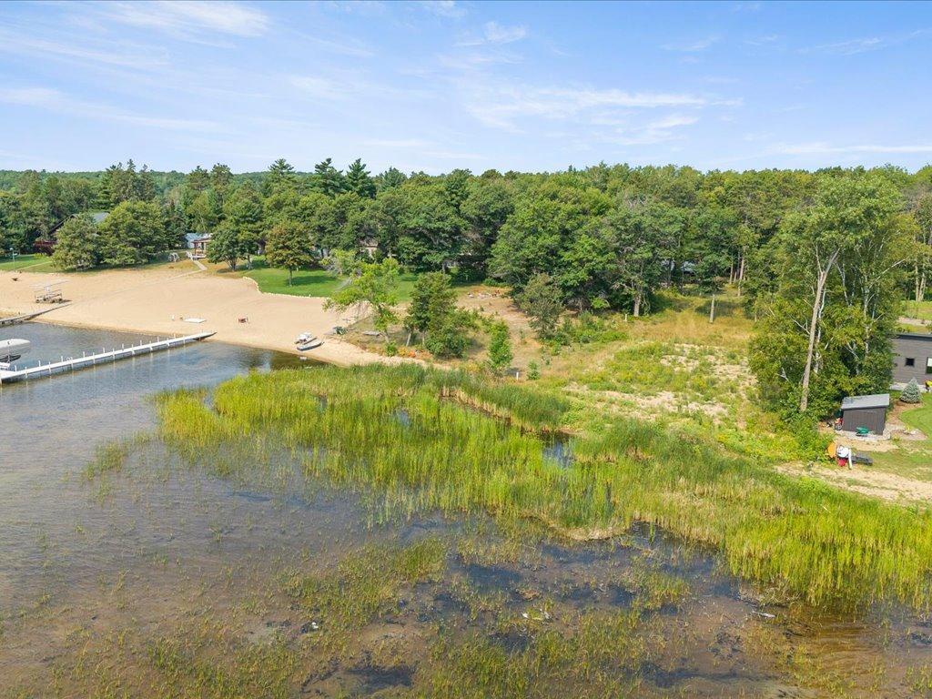 2027 single family home for sale at 27740 County Road 4 N in Pequot Lakes, MN — 6 bed, 5 bath (photo 8 of 24)