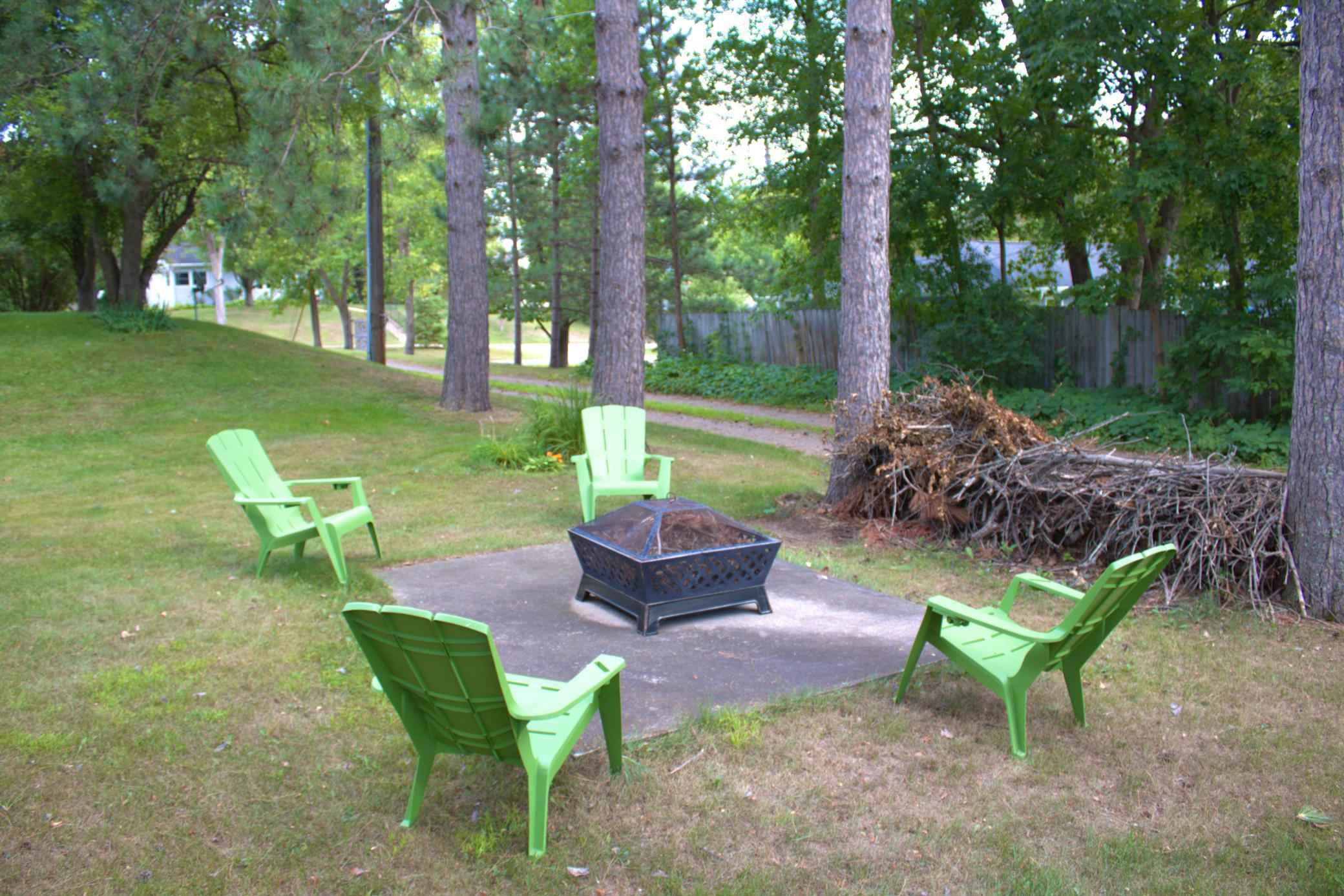 715 NW 9th Avenue, Grand Rapids MN 55744 - Photo 8 of 52