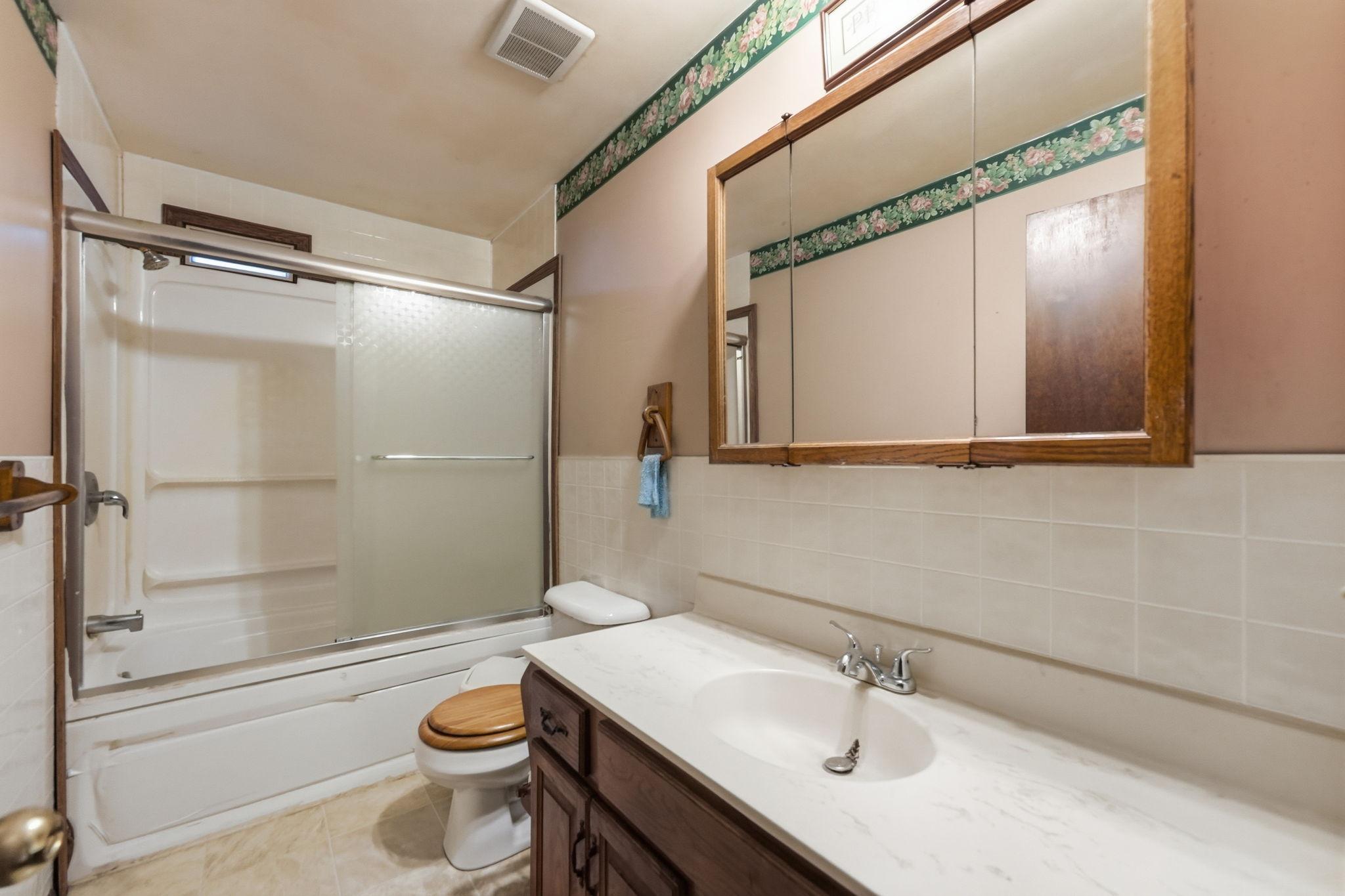 1977 single family home for sale at 14820 Hope Road SE in Osakis, MN — 4 bed, 2 bath (photo 18 of 32)