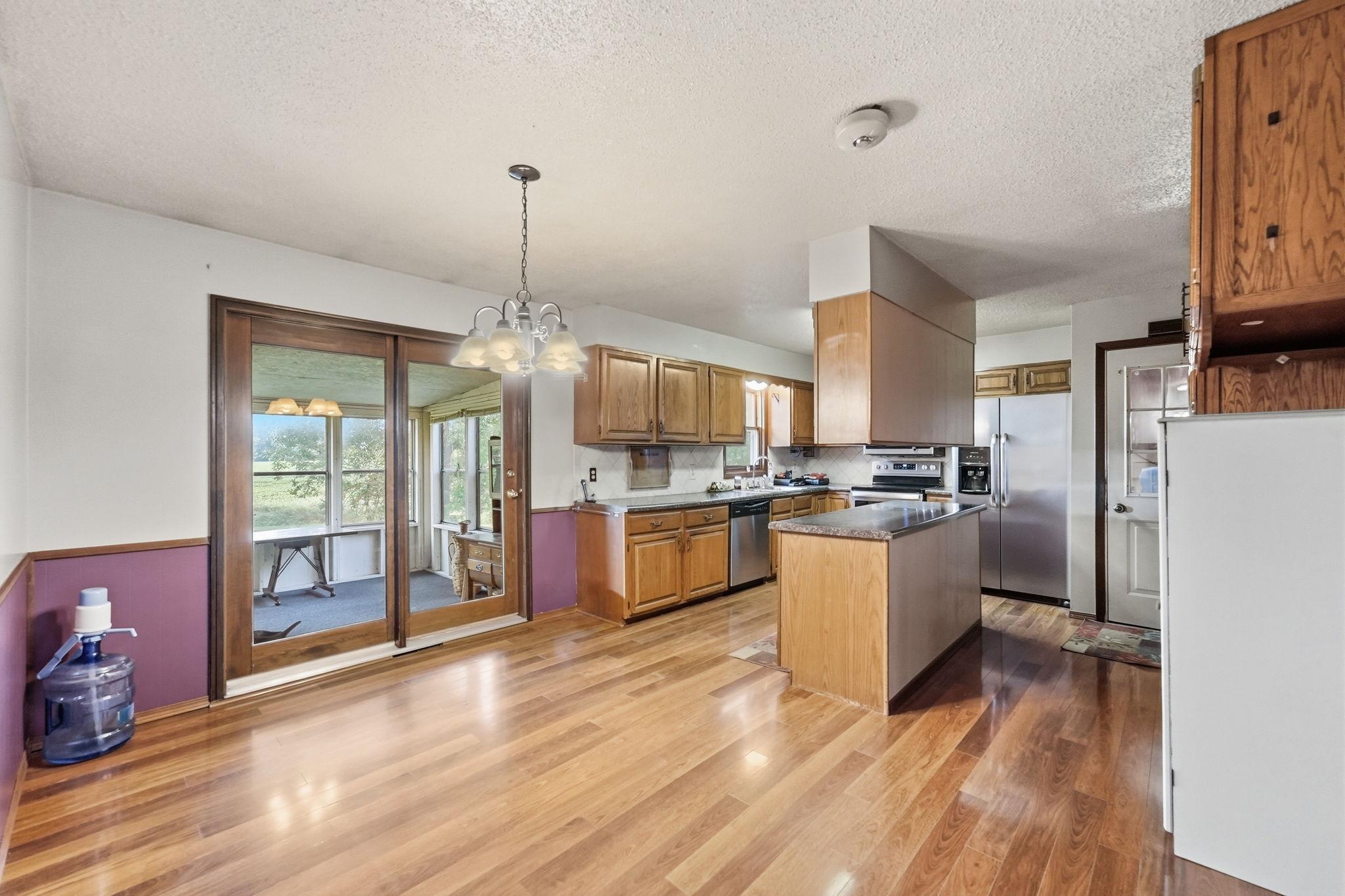 1977 single family home for sale at 14820 Hope Road SE in Osakis, MN — 4 bed, 2 bath (photo 9 of 32)