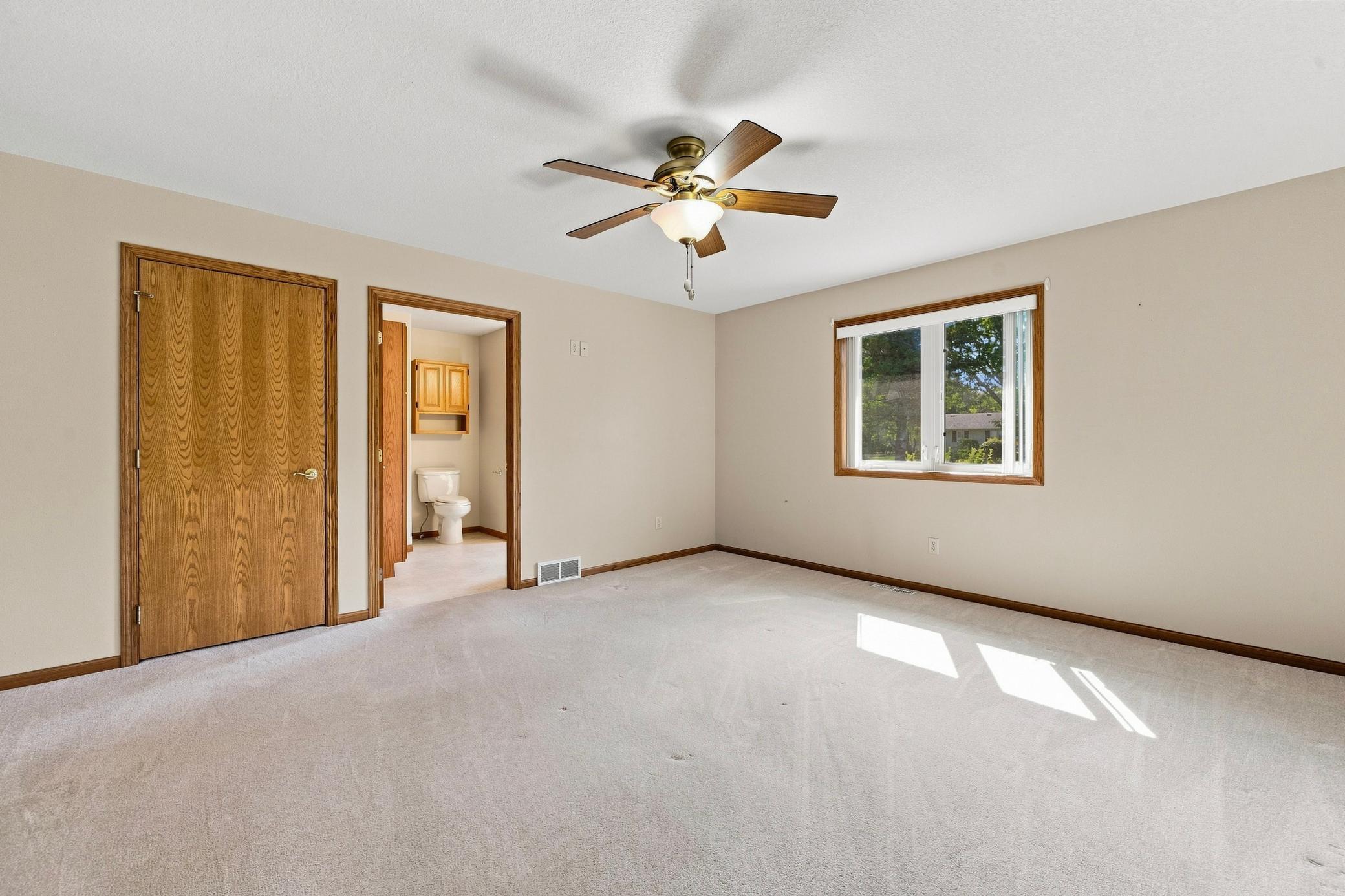 2006 single family home for sale at 630 Dewberry Lane in Alexandria, MN — 4 bed, 3 bath (photo 17 of 41)