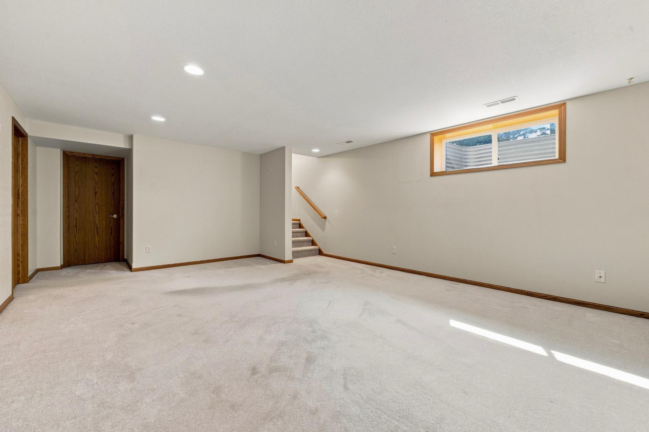 2006 single family home for sale at 630 Dewberry Lane in Alexandria, MN — 4 bed, 3 bath (photo 23 of 41)
