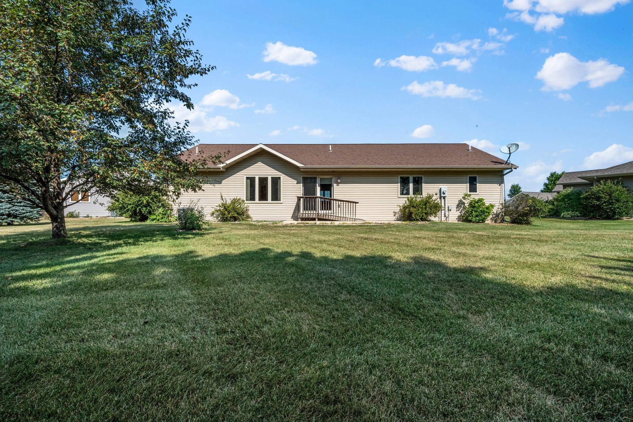 2006 single family home for sale at 630 Dewberry Lane in Alexandria, MN — 4 bed, 3 bath (photo 35 of 41)
