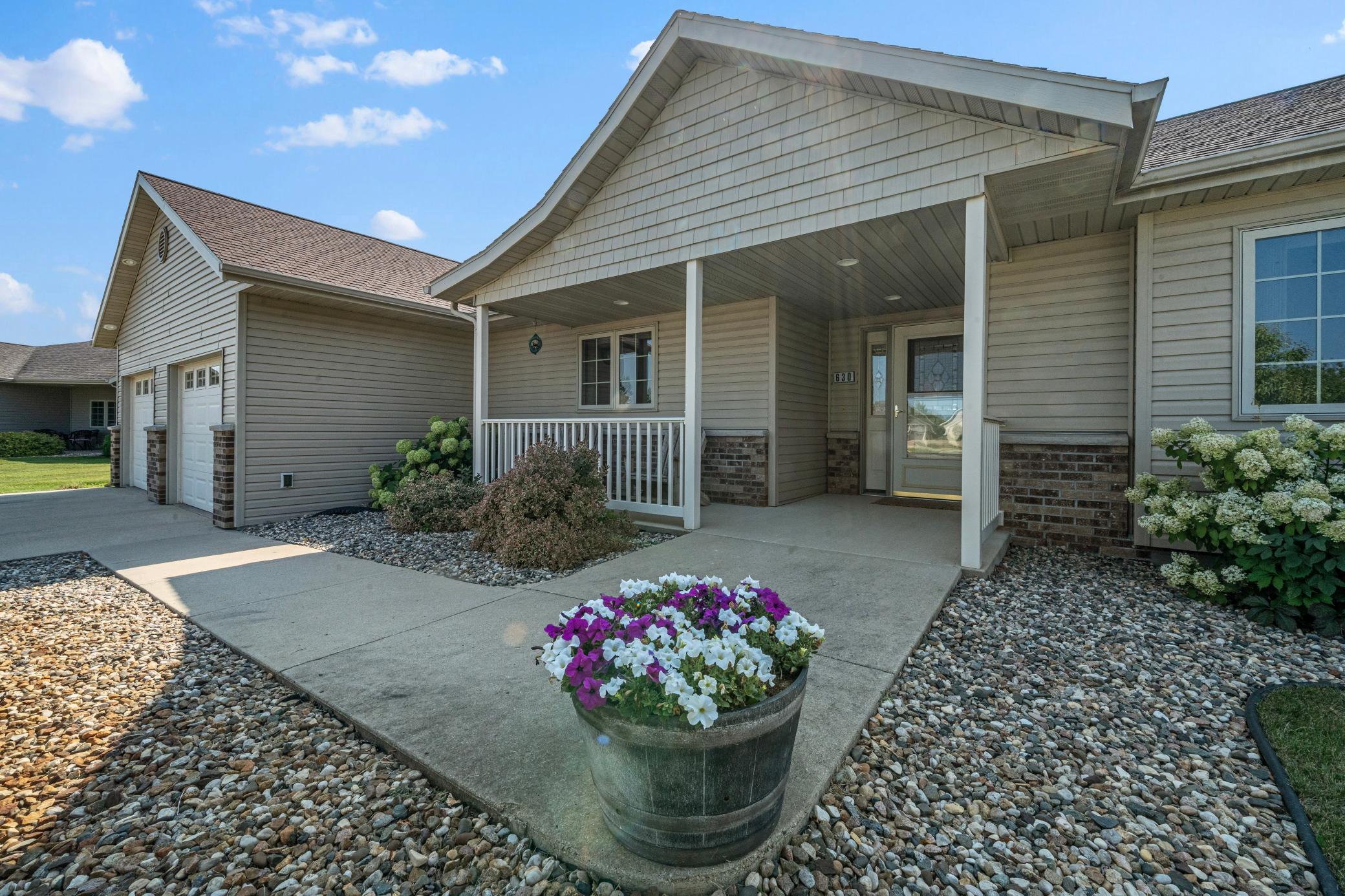 2006 single family home for sale at 630 Dewberry Lane in Alexandria, MN — 4 bed, 3 bath (photo 37 of 41)