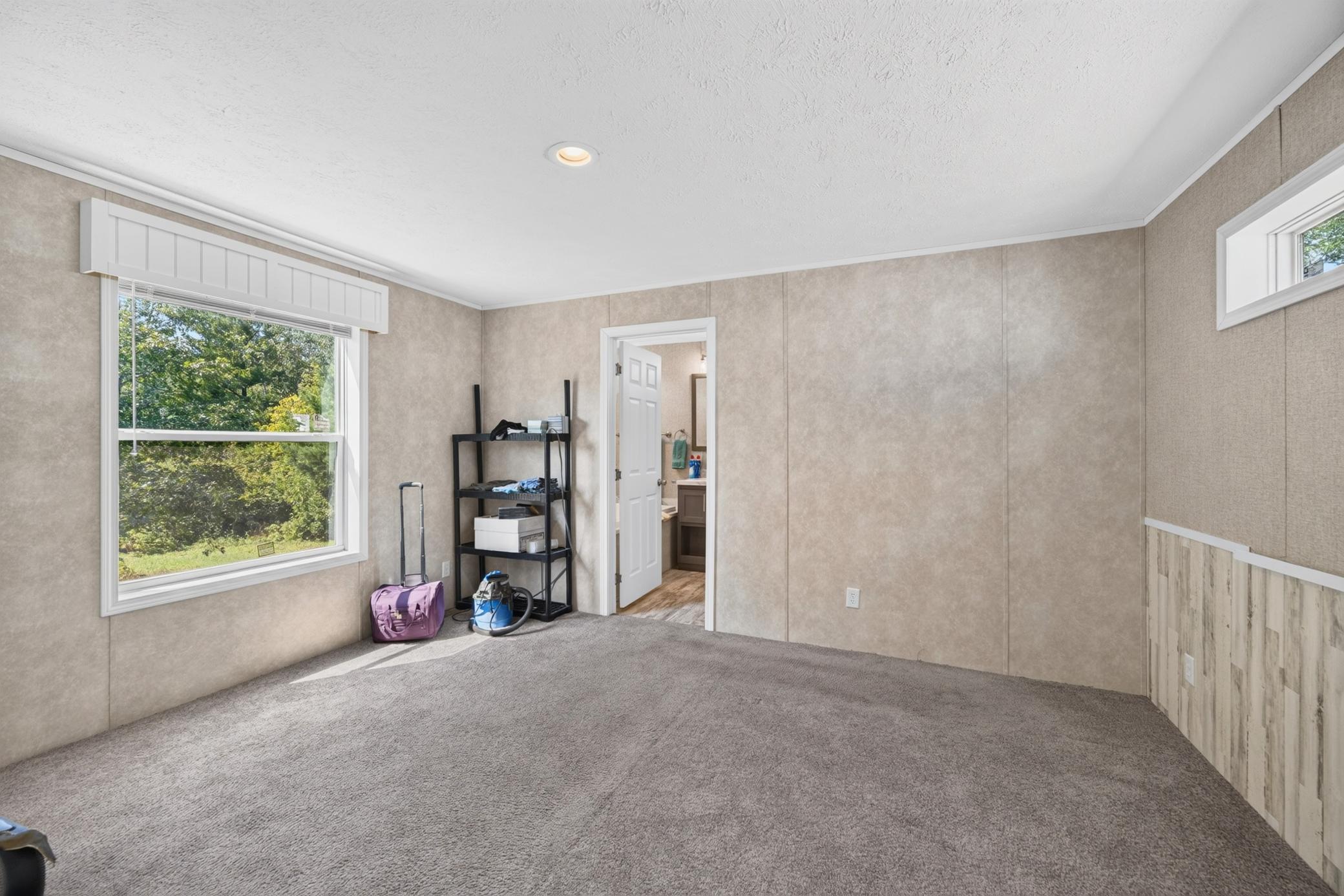 2022 single family home for sale at 2101 Frohn Road NE in Bemidji, MN — 3 bed, 2 bath (photo 16 of 25)