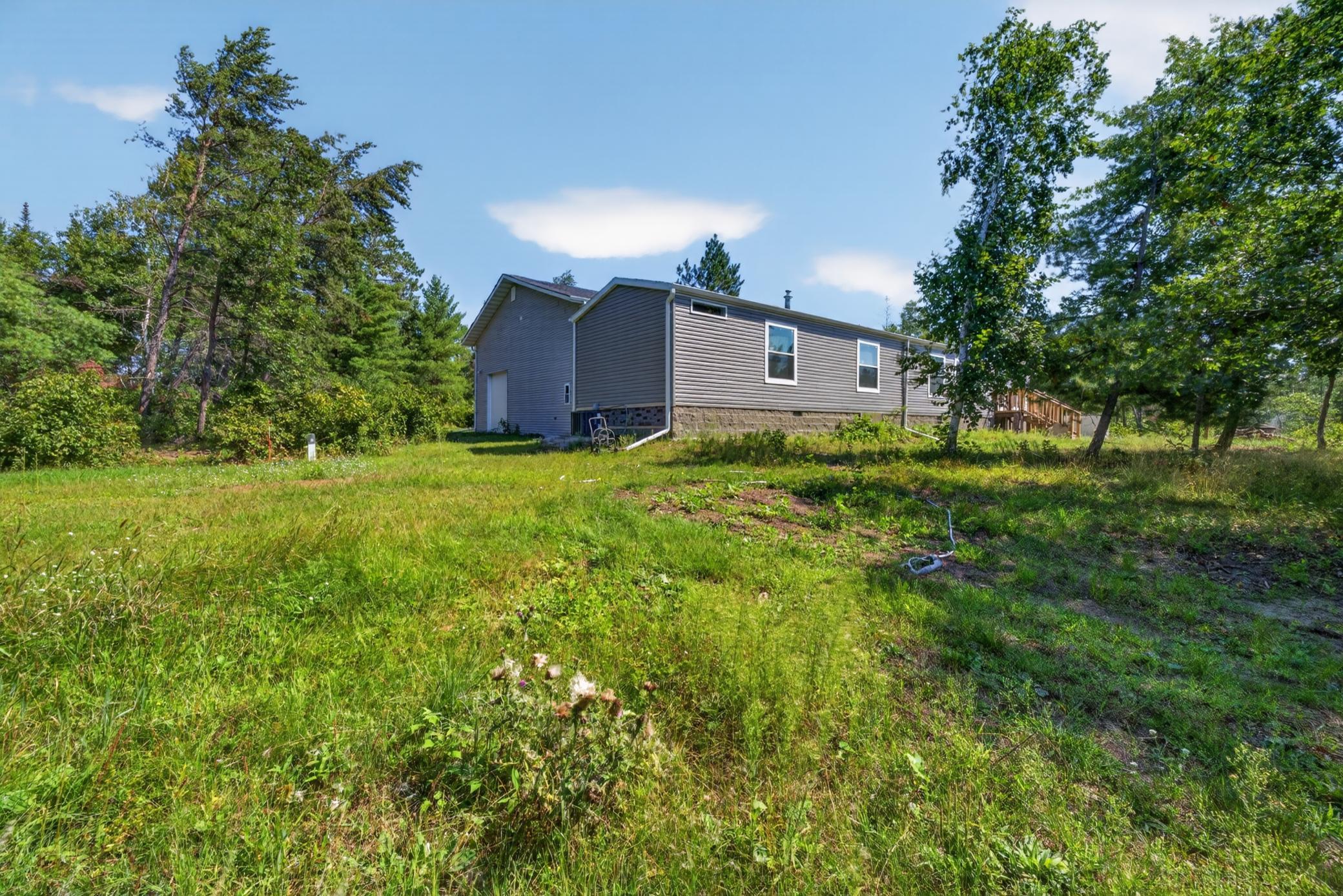 2022 single family home for sale at 2101 Frohn Road NE in Bemidji, MN — 3 bed, 2 bath (photo 23 of 25)