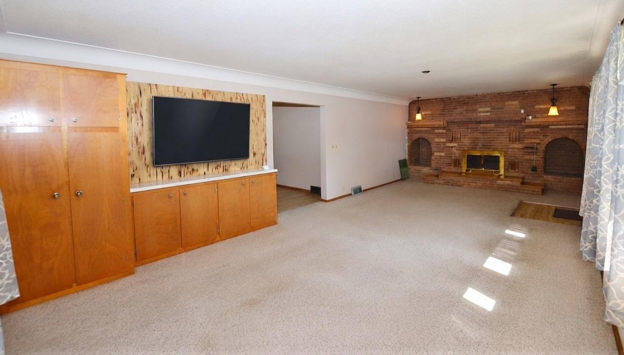 1957 single family home for sale at 806 5th Street NE in Staples, MN — 3 bed, 2 bath (photo 11 of 28)