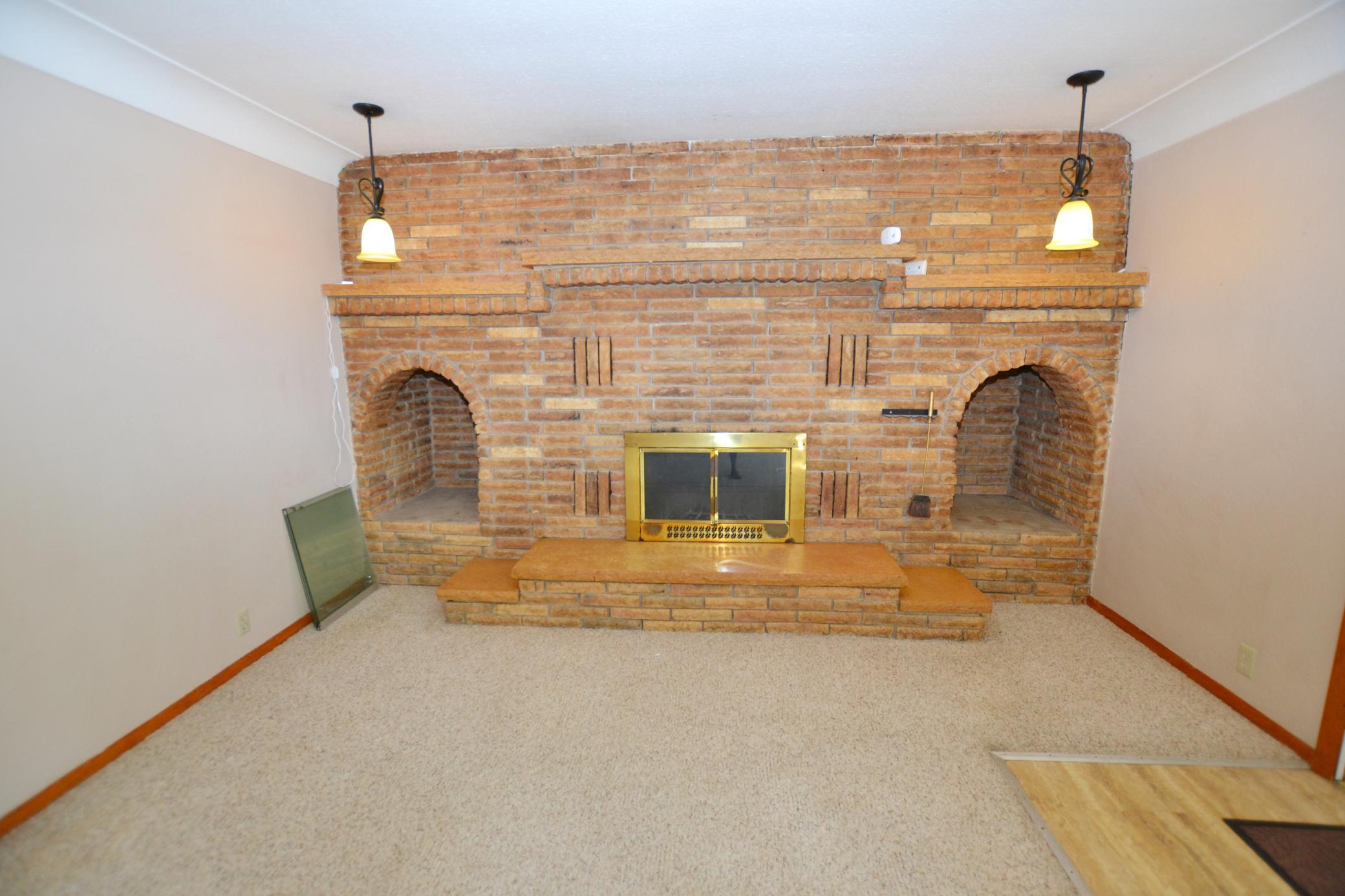 1957 single family home for sale at 806 5th Street NE in Staples, MN — 3 bed, 2 bath (photo 12 of 28)