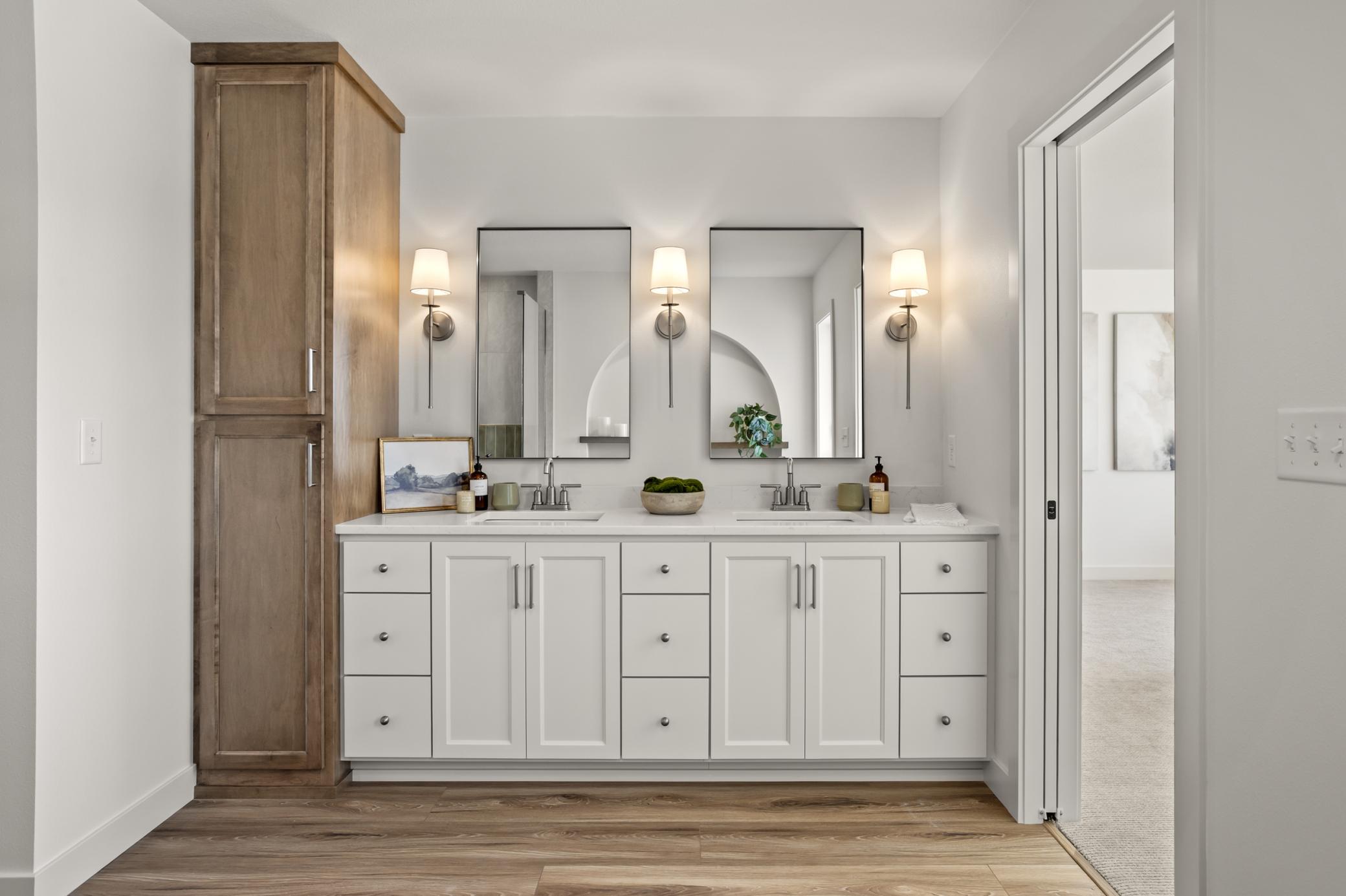 2026 single family home for sale at 4725 11th Street W in West Fargo, ND — 4 bed, 3 bath (photo 17 of 27)