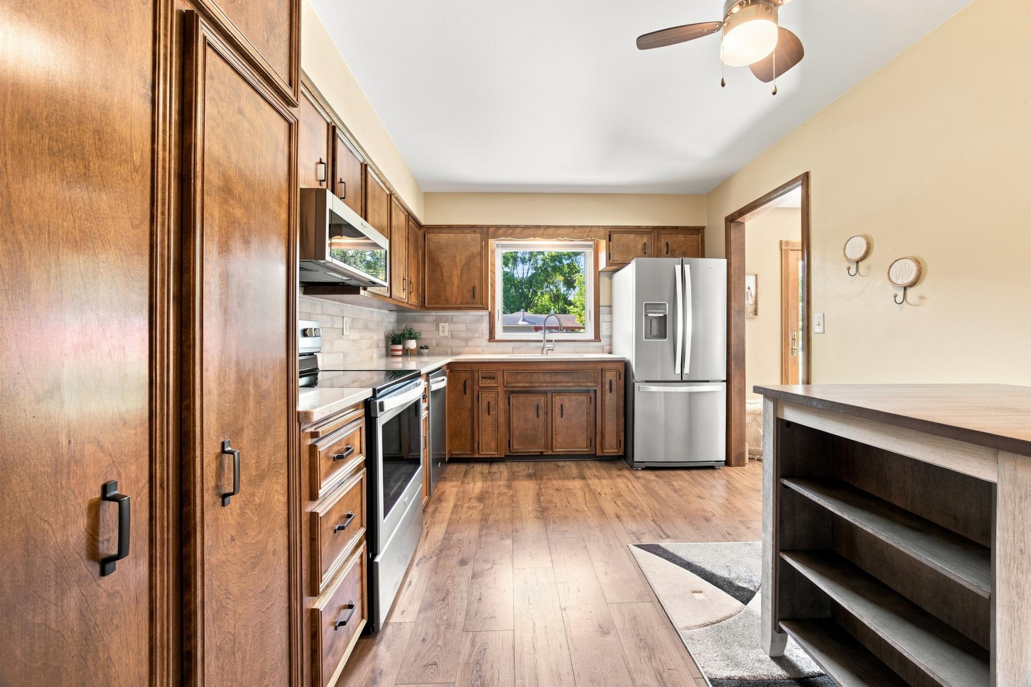 1514 22nd Avenue S, Fargo ND 58103 - Photo 14 of 55