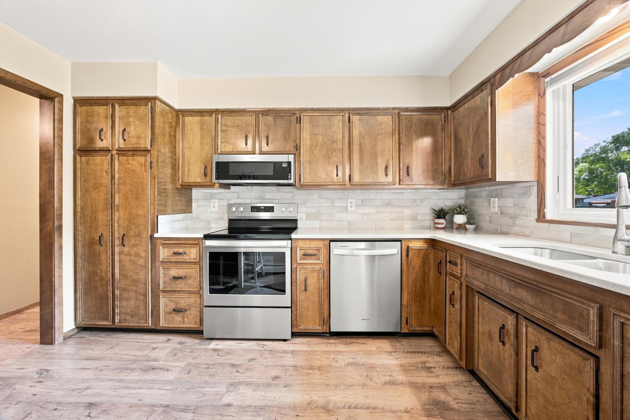 1514 22nd Avenue S, Fargo ND 58103 - Photo 15 of 55