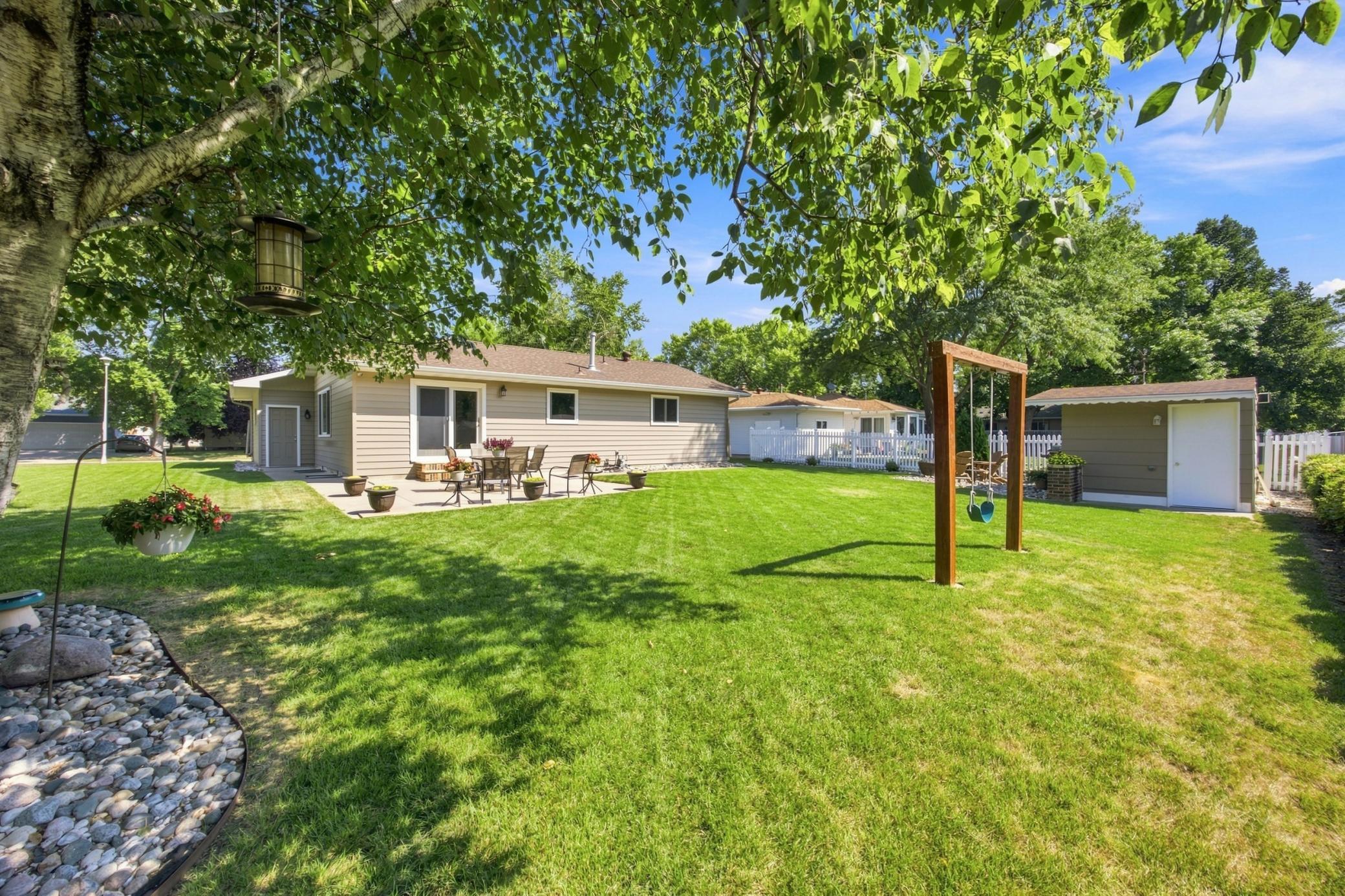 1514 22nd Avenue S, Fargo ND 58103 - Photo 44 of 55