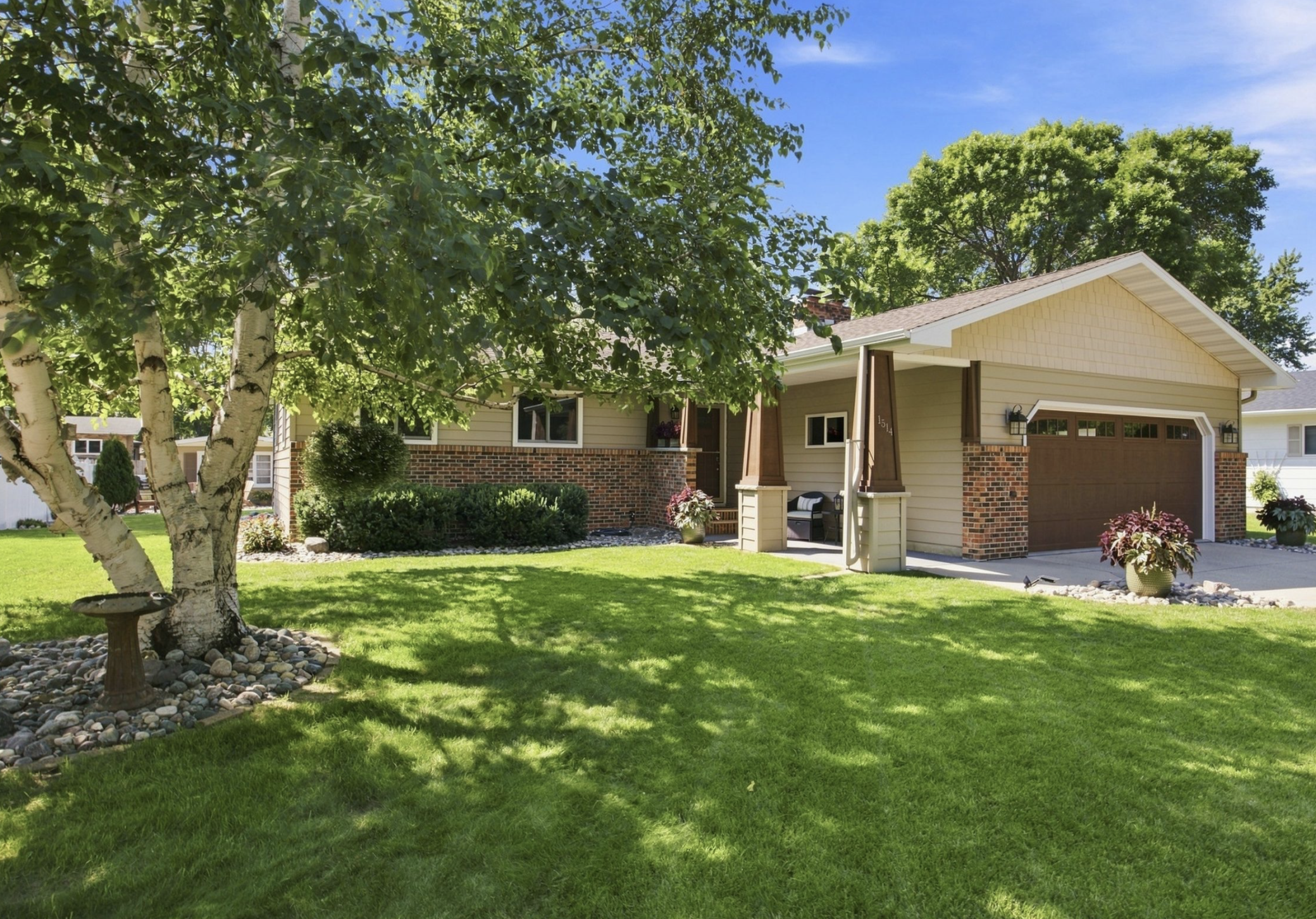 1514 22nd Avenue S, Fargo ND 58103 - Photo 6 of 55