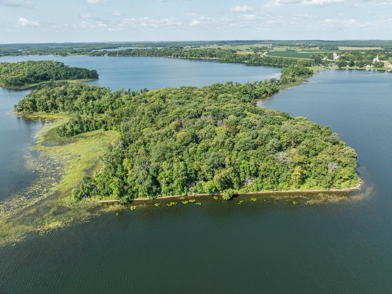 1940 single family home for sale at 46092 Sunfish Road in Vergas, MN — 2 bed, 1 bath (photo 14 of 44)