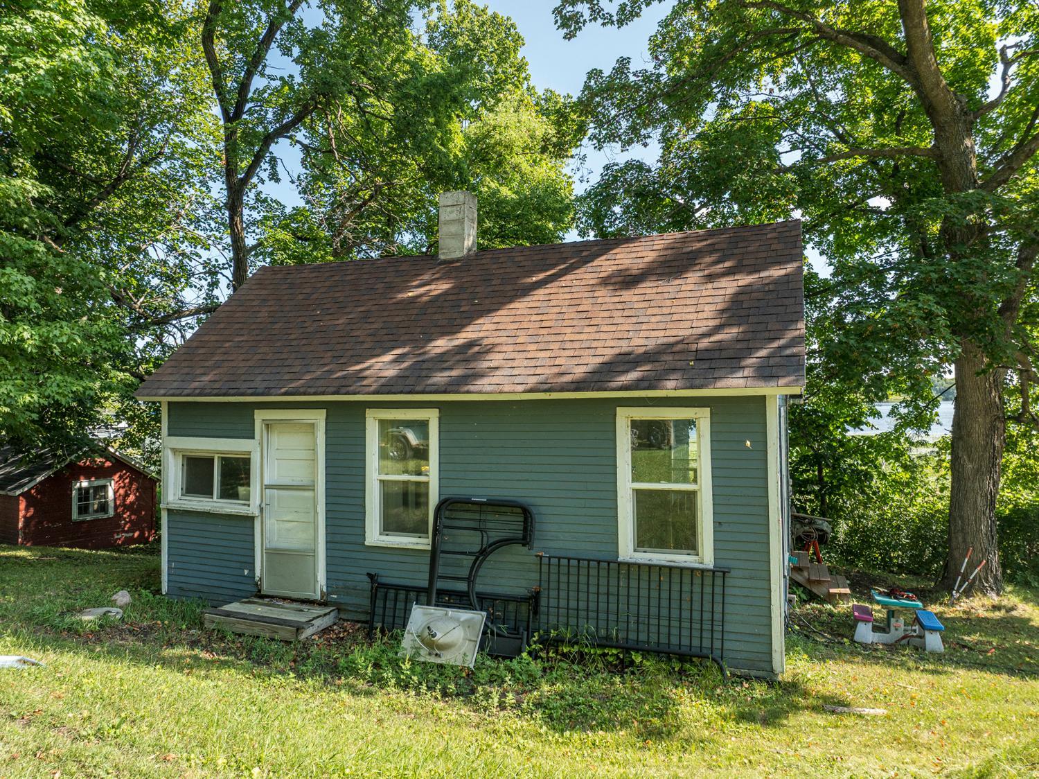 1940 single family home for sale at 46092 Sunfish Road in Vergas, MN — 2 bed, 1 bath (photo 41 of 44)