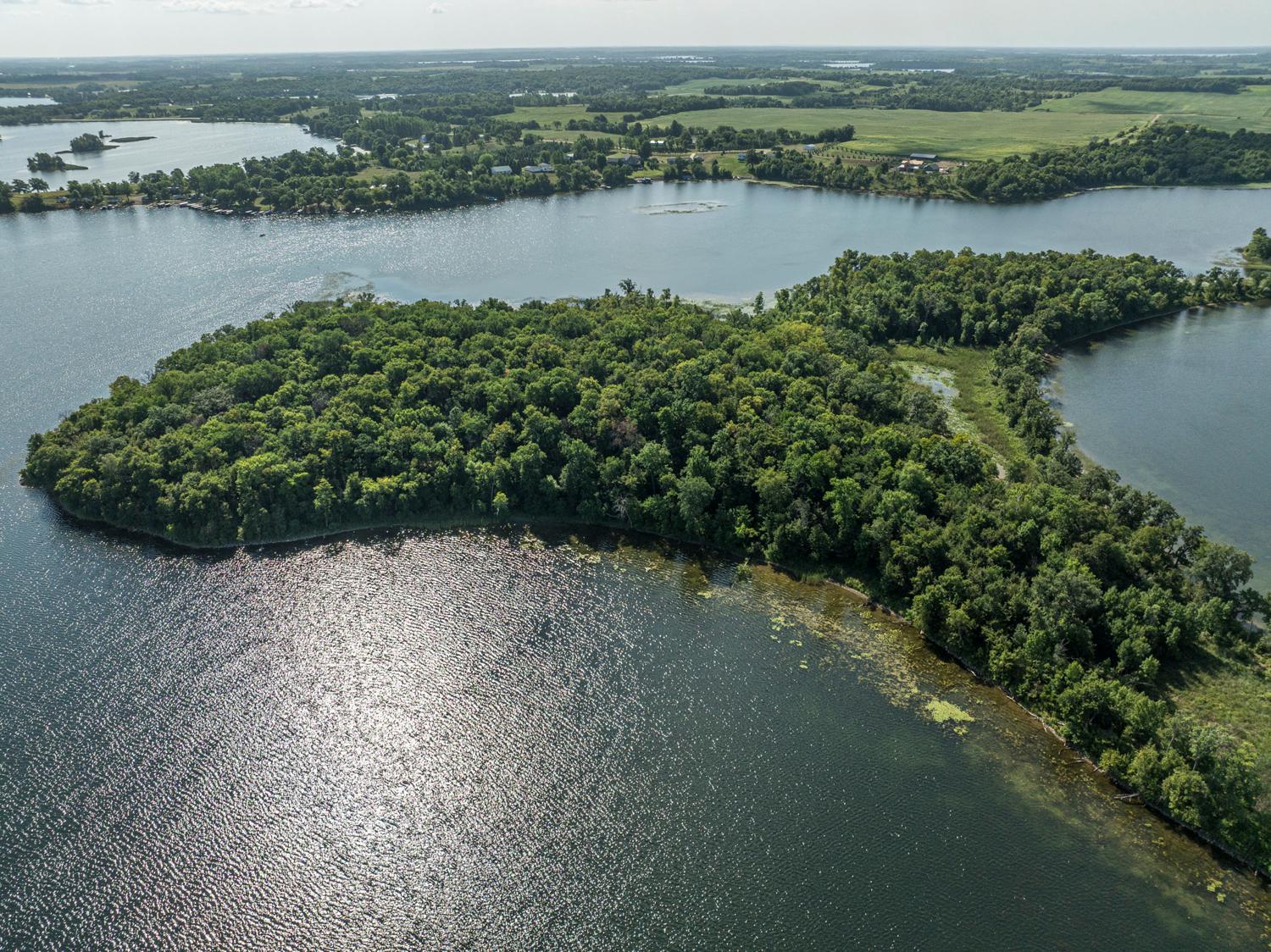 1940 single family home for sale at 46092 Sunfish Road in Vergas, MN — 2 bed, 1 bath (photo 6 of 44)