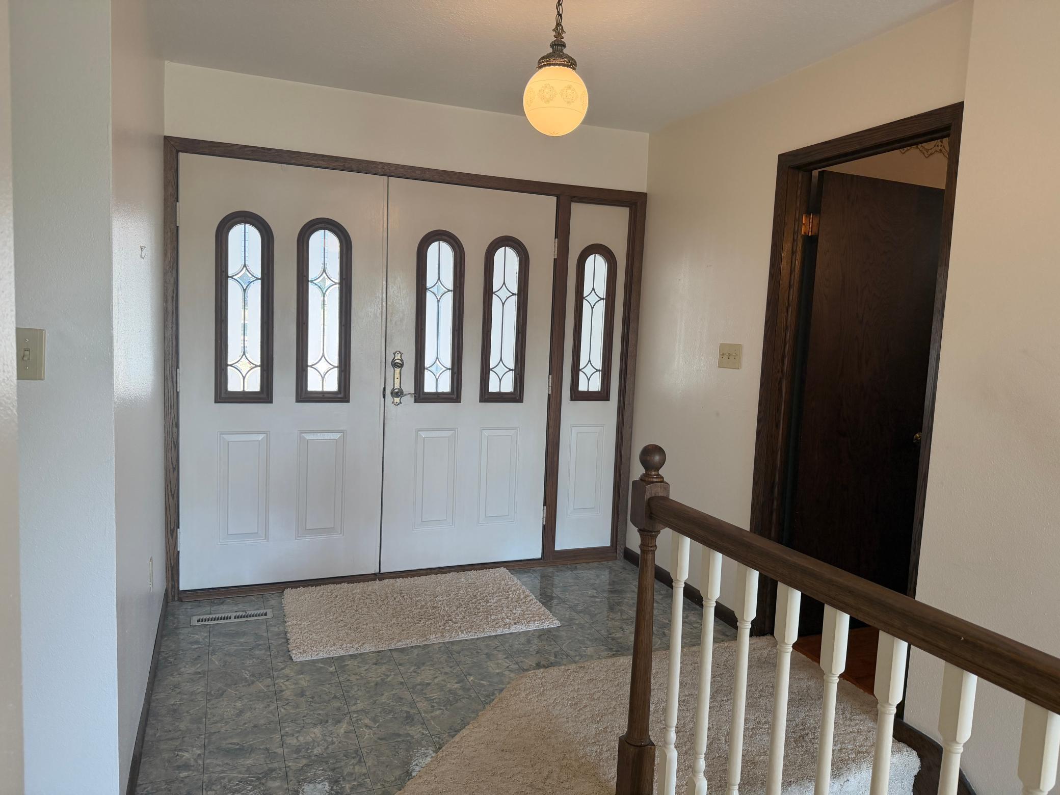1973 single family home for sale at 201 Prospect Street in Lisbon, ND — 5 bed, 3 bath (photo 2 of 64)