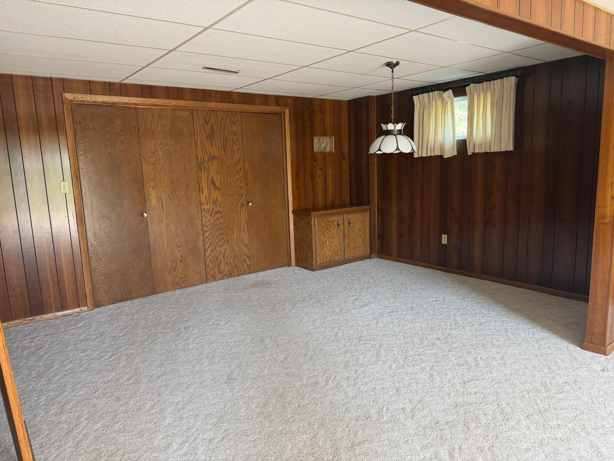 1973 single family home for sale at 201 Prospect Street in Lisbon, ND — 5 bed, 3 bath (photo 31 of 64)