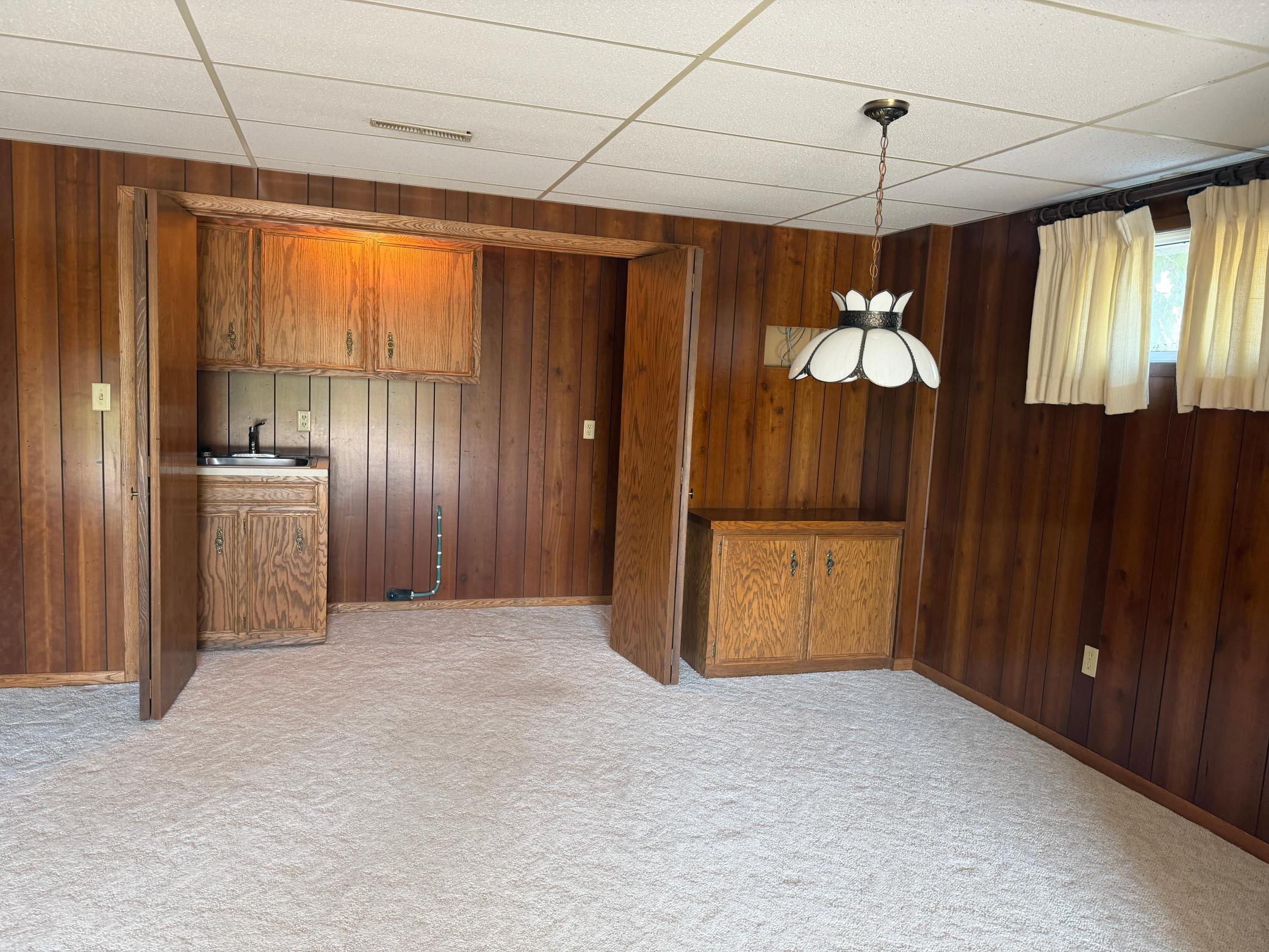 1973 single family home for sale at 201 Prospect Street in Lisbon, ND — 5 bed, 3 bath (photo 32 of 64)
