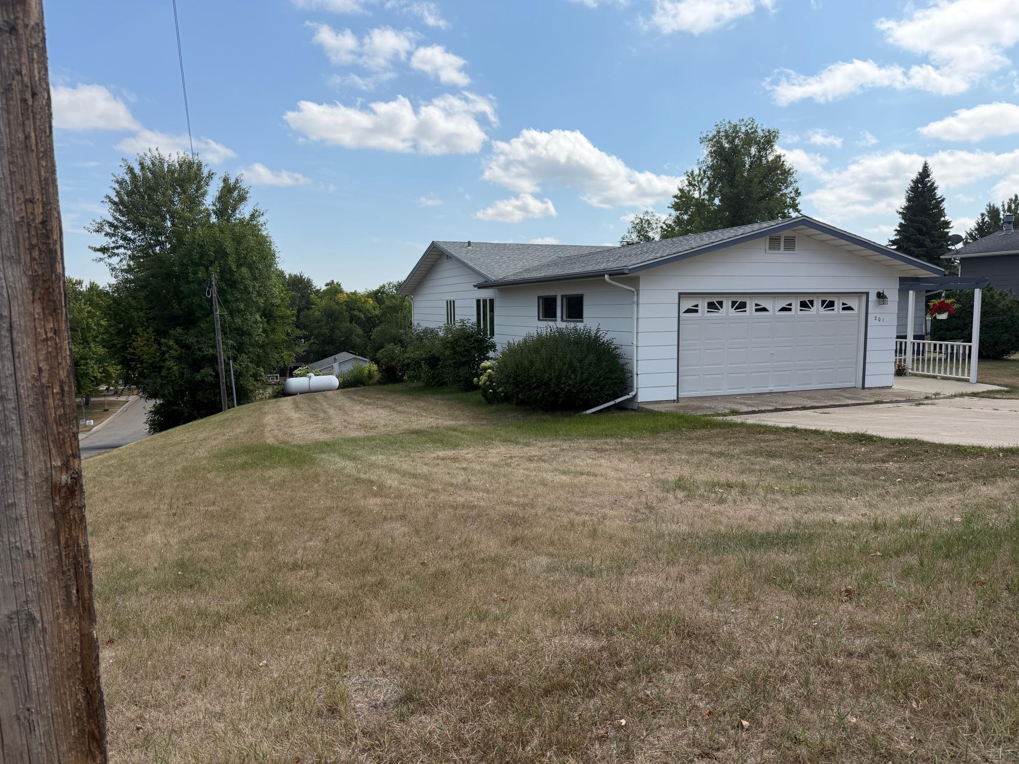 1973 single family home for sale at 201 Prospect Street in Lisbon, ND — 5 bed, 3 bath (photo 64 of 64)