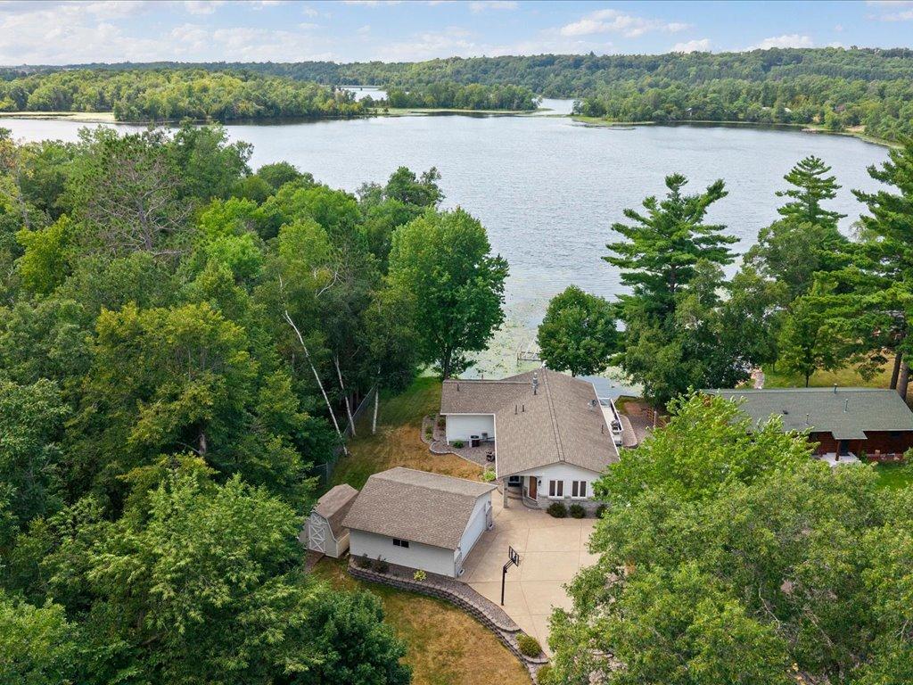 1966 single family home for sale at 15809 Pine Shores Road in Brainerd, MN — 3 bed, 3 bath (photo 24 of 29)