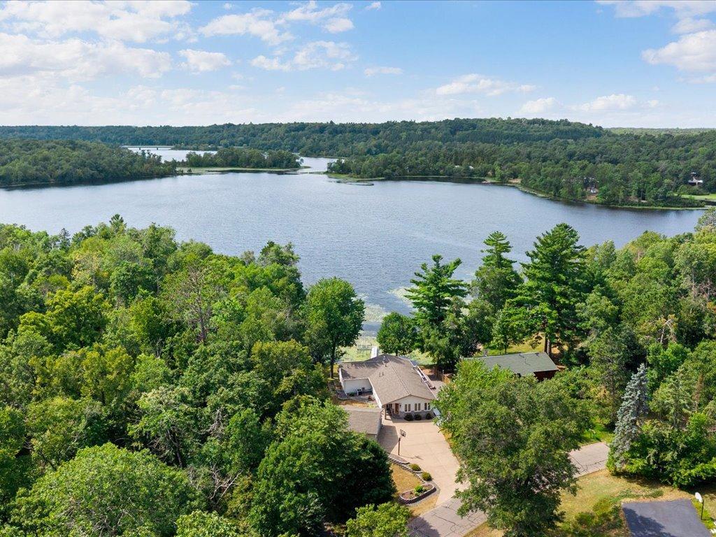 1966 single family home for sale at 15809 Pine Shores Road in Brainerd, MN — 3 bed, 3 bath (photo 26 of 29)