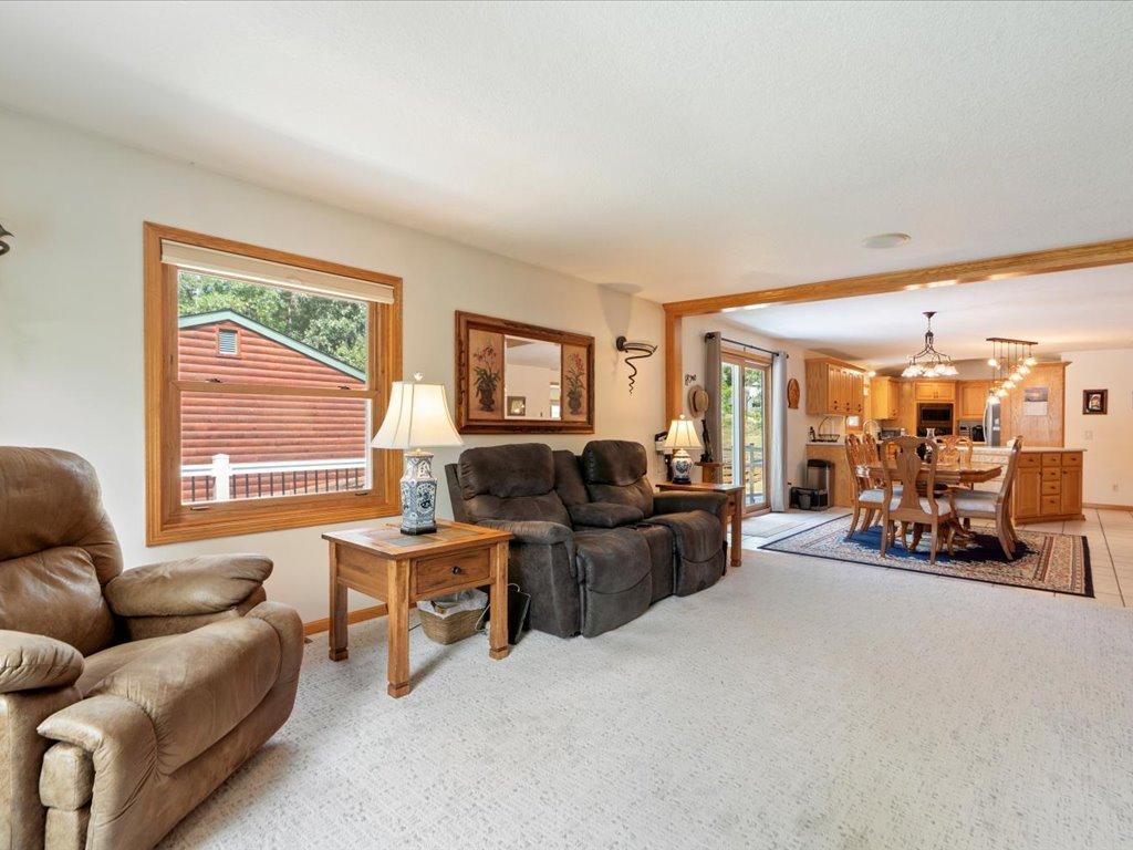1966 single family home for sale at 15809 Pine Shores Road in Brainerd, MN — 3 bed, 3 bath (photo 7 of 29)