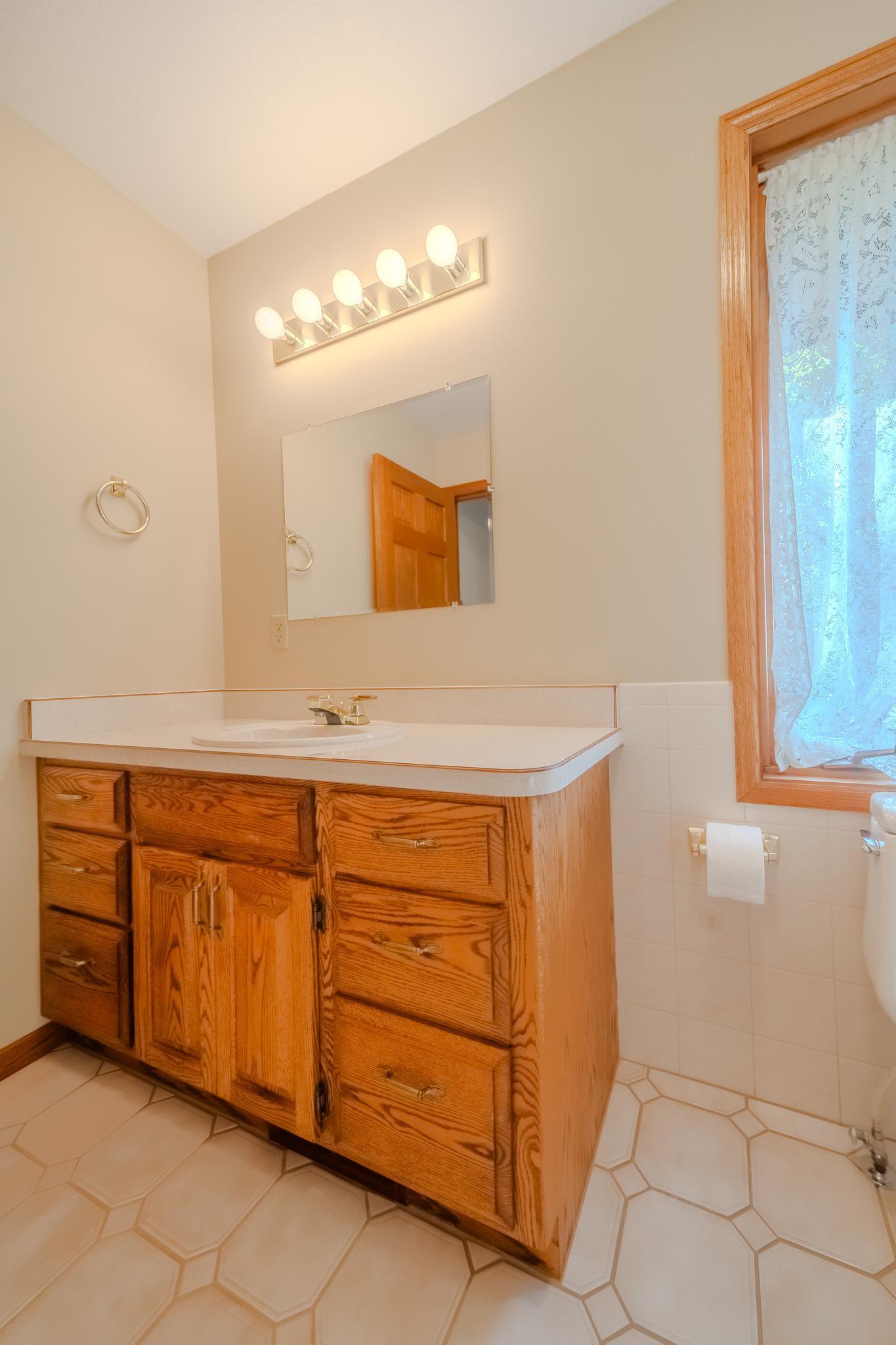 1990 single family home for sale at 26836 Ross Lake Road in Aitkin, MN — 3 bed, 3 bath (photo 32 of 80)
