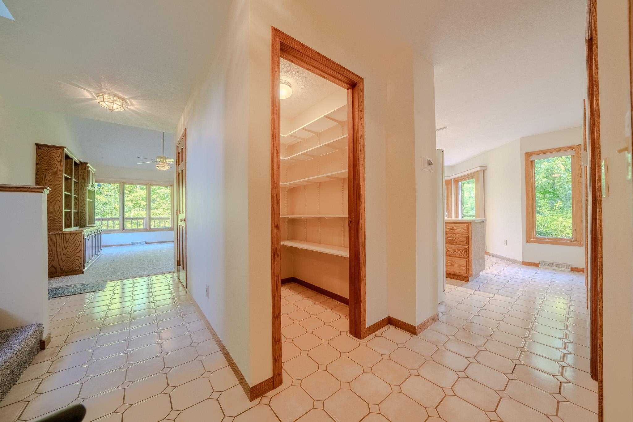 1990 single family home for sale at 26836 Ross Lake Road in Aitkin, MN — 3 bed, 3 bath (photo 56 of 80)