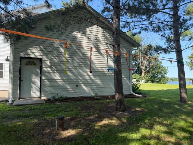 2003 single family home for sale at 45207 Lamplight Drive in Ottertail, MN — 6 bed, 4 bath (photo 11 of 64)