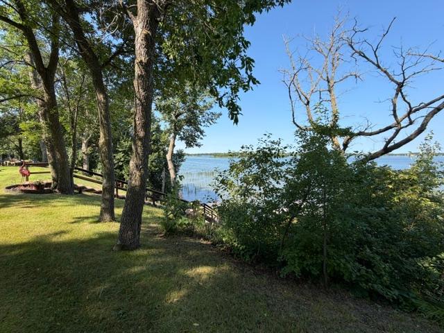 2003 single family home for sale at 45207 Lamplight Drive in Ottertail, MN — 6 bed, 4 bath (photo 13 of 64)