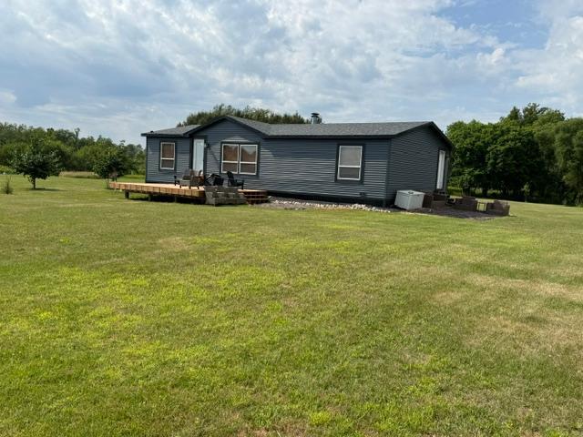 2022 single family home for sale at 21226 Gull Lake Loop Road NE in Tenstrike, MN — 3 bed, 2 bath (photo 3 of 13)