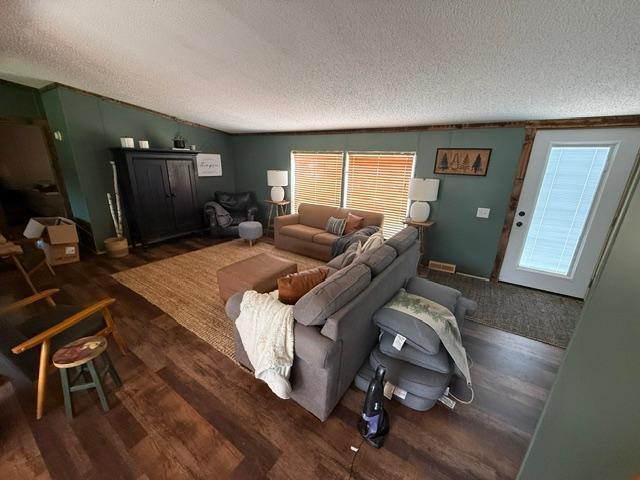 2022 single family home for sale at 21226 Gull Lake Loop Road NE in Tenstrike, MN — 3 bed, 2 bath (photo 8 of 13)
