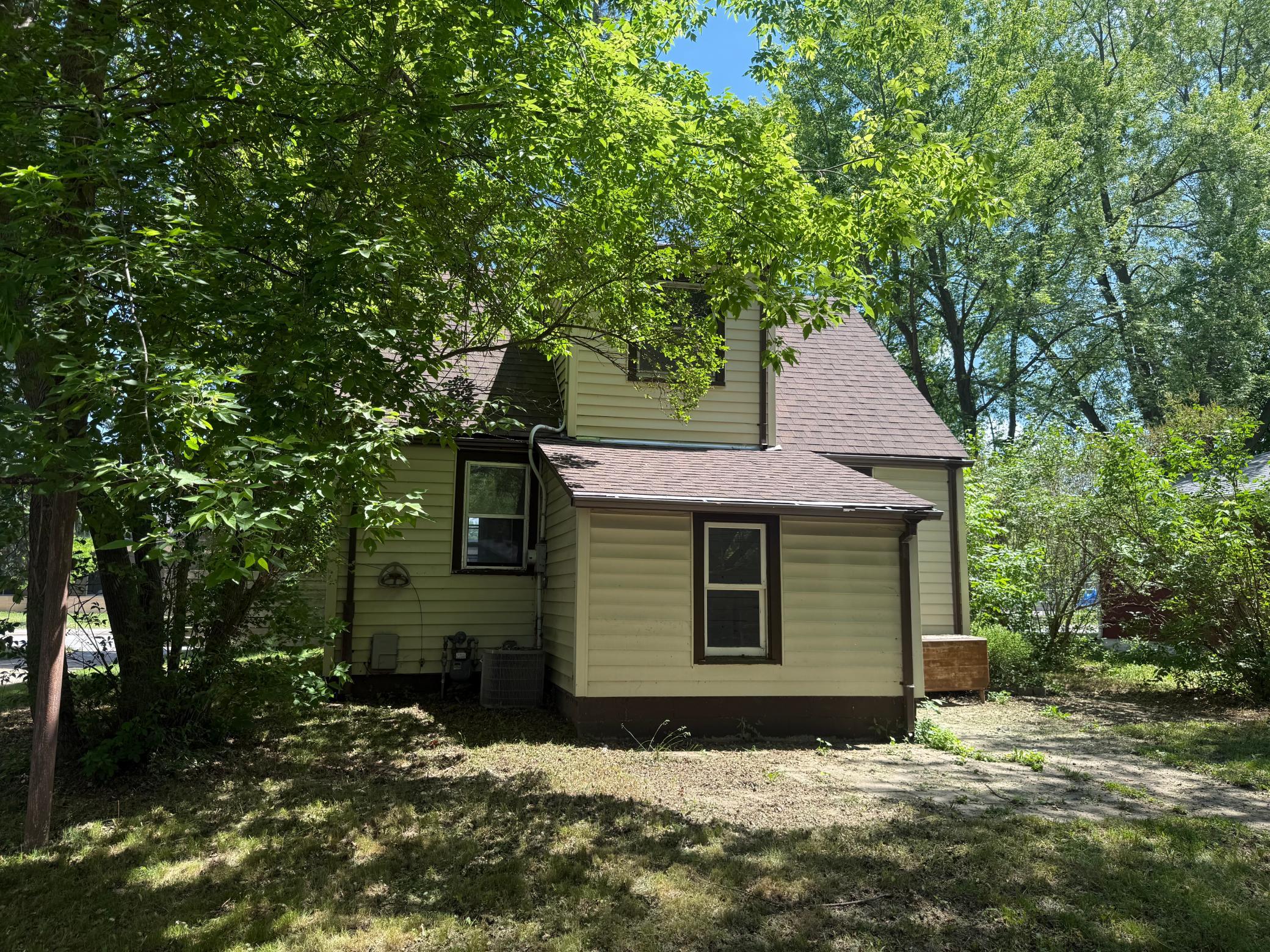 1017 10th Avenue NE, Brainerd MN 56401 - Photo 2 of 4