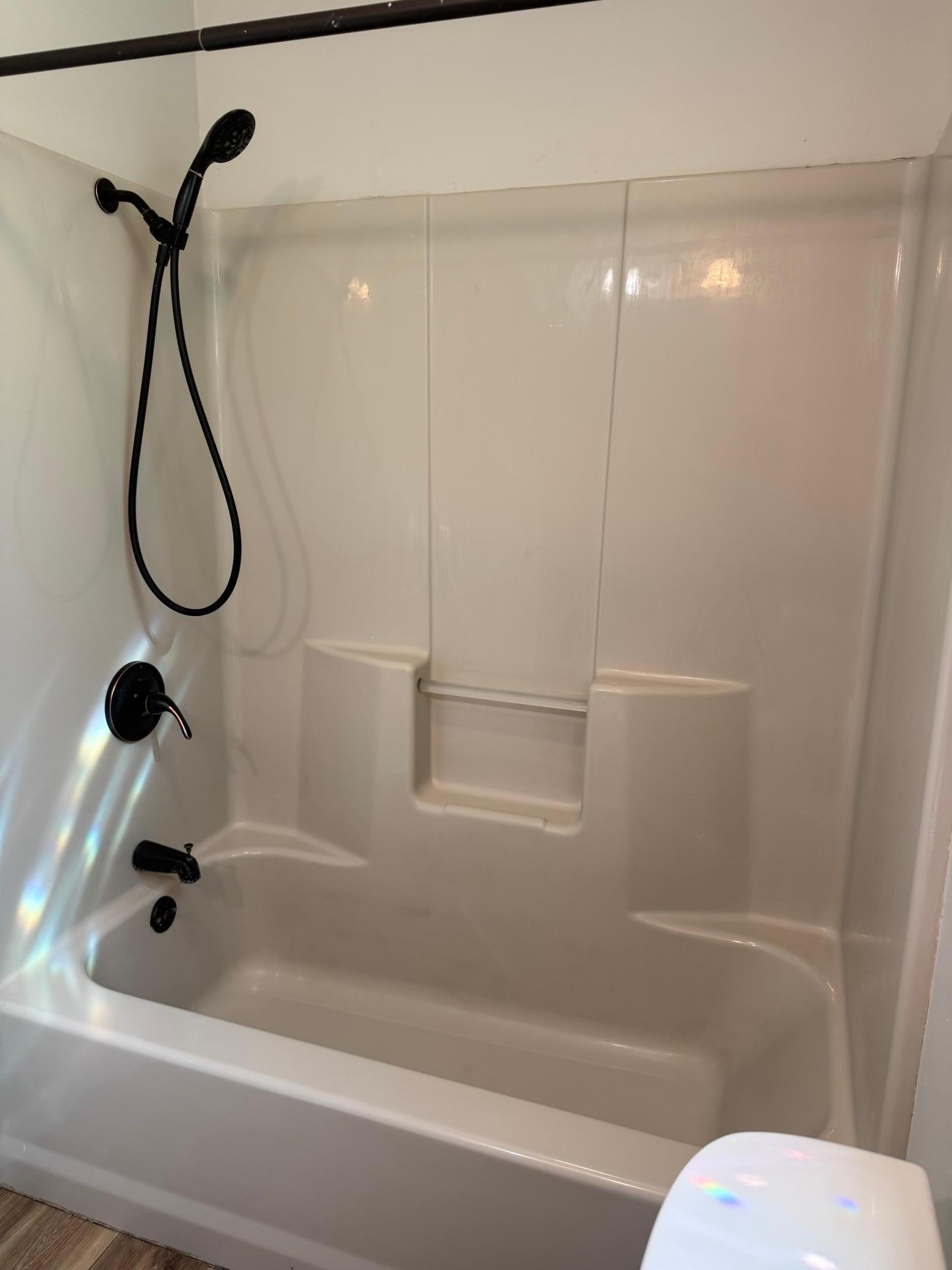 1949 single family home for sale at 1017 10th Avenue NE in Brainerd, MN — 2 bed, 1 bath (photo 9 of 18)