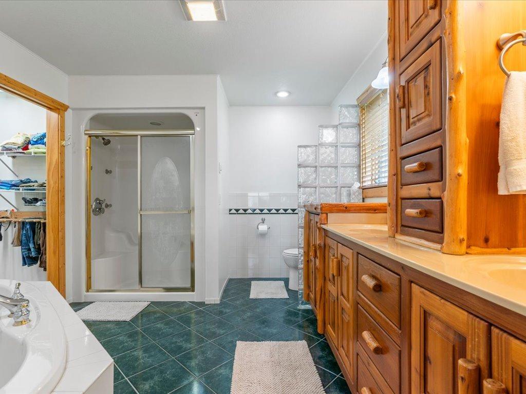 2000 single family home for sale at 8964 Kabekona Springs Drive NW in Walker, MN — 4 bed, 4 bath (photo 18 of 57)