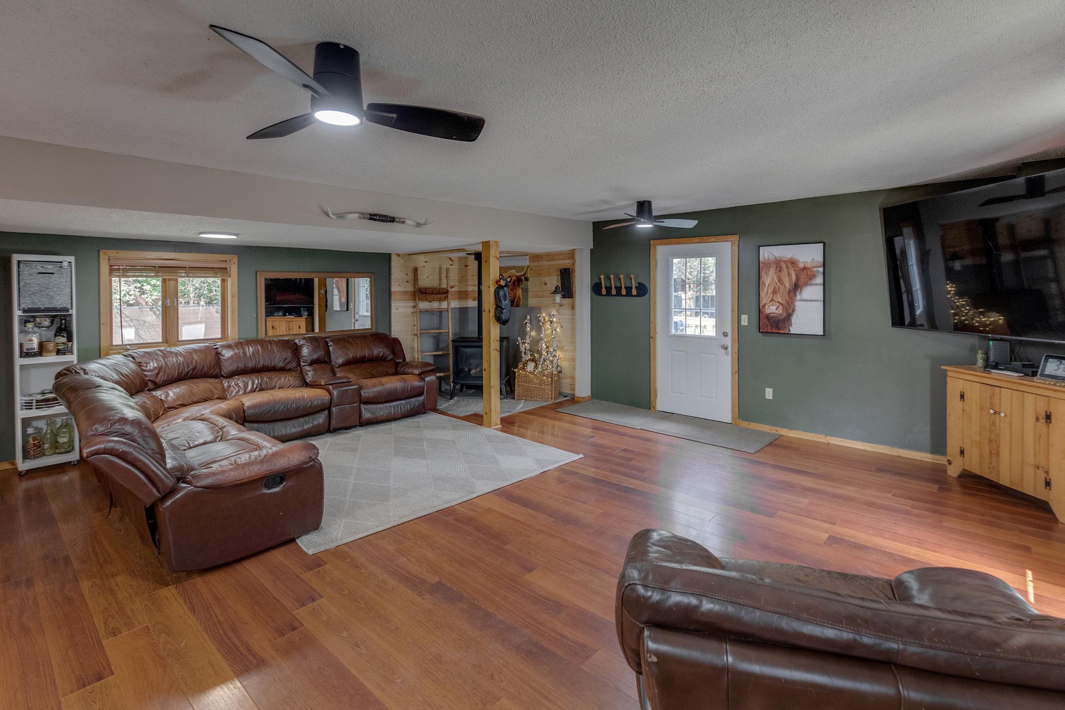 1960 single family home for sale at 4470 Cinosam Road in Brainerd, MN — 2 bed, 1 bath (photo 10 of 48)