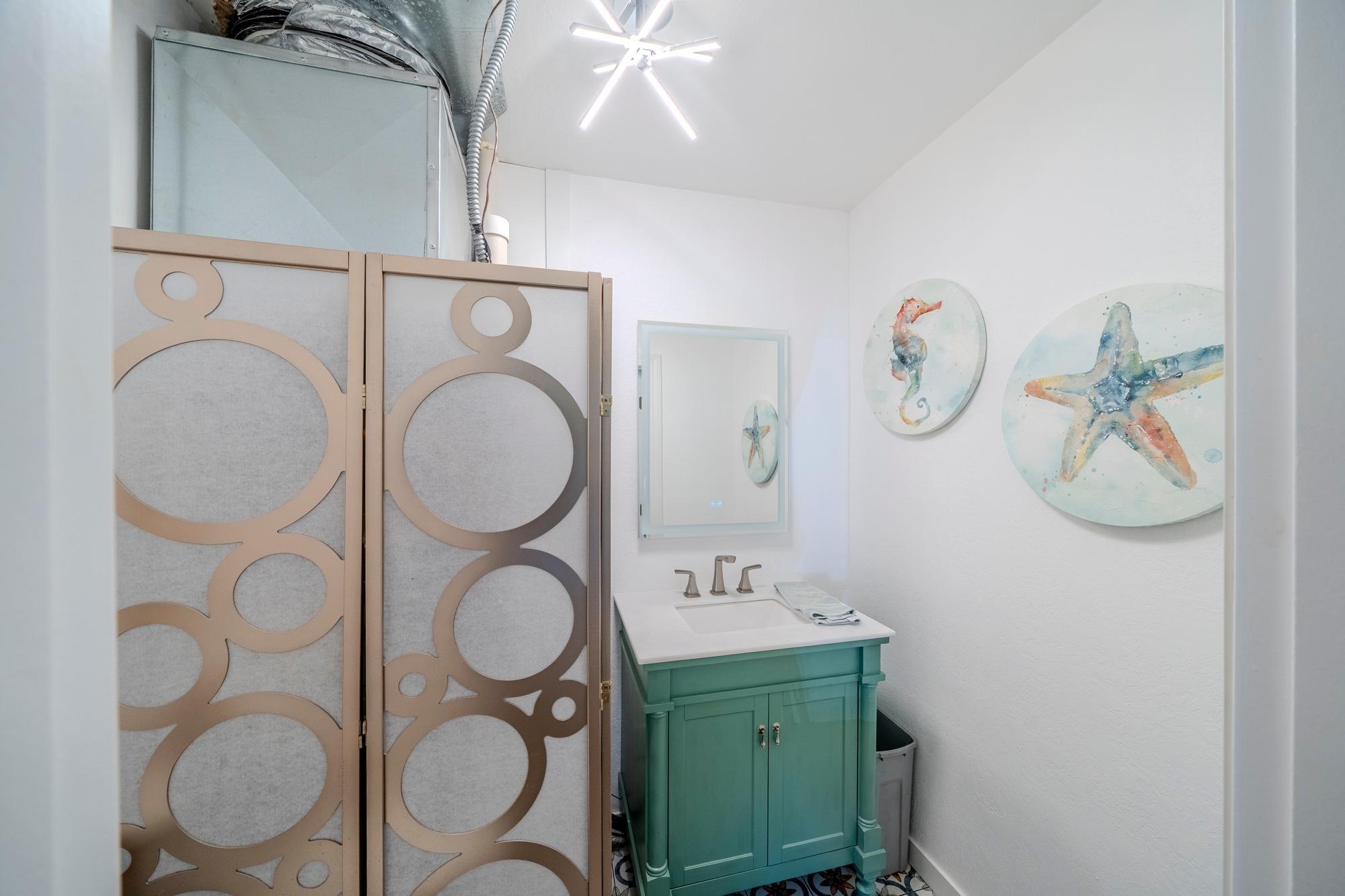 1975 single family home for sale at 436 Shorewood Drive in Detroit Lakes, MN — 5 bed, 4 bath (photo 16 of 50)