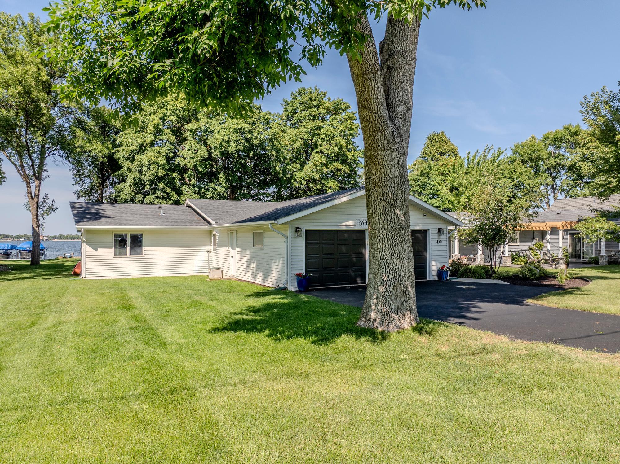 1975 single family home for sale at 436 Shorewood Drive in Detroit Lakes, MN — 5 bed, 4 bath (photo 43 of 50)