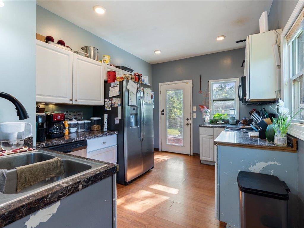 1918 single family home for sale at 110 Central Avenue in Bertha, MN — 4 bed, 1 bath (photo 12 of 36)