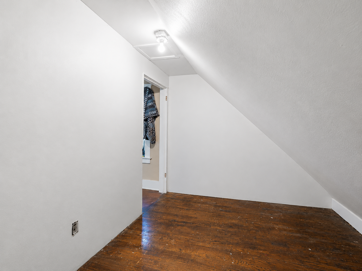 1918 single family home for sale at 110 Central Avenue in Bertha, MN — 4 bed, 1 bath (photo 19 of 36)