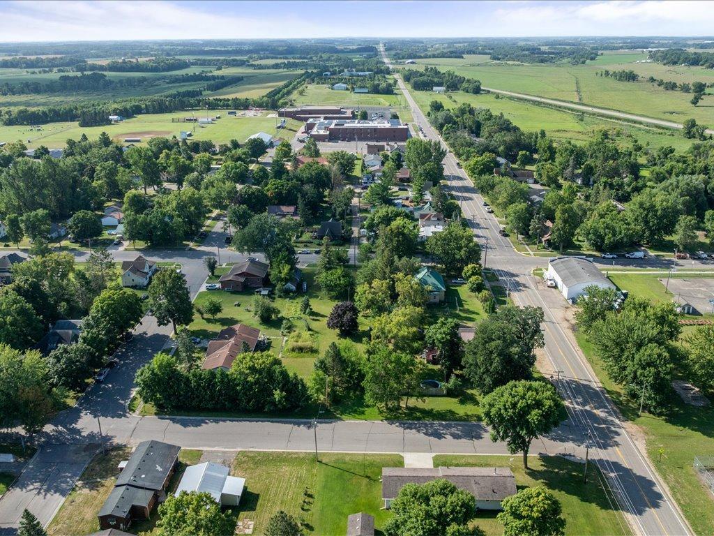 1918 single family home for sale at 110 Central Avenue in Bertha, MN — 4 bed, 1 bath (photo 3 of 36)
