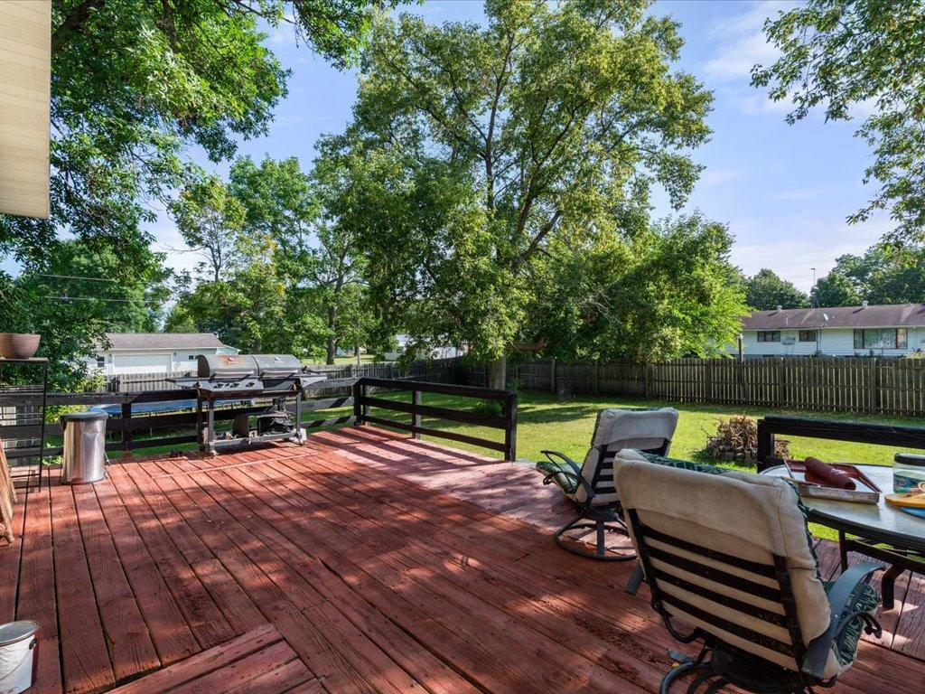 1918 single family home for sale at 110 Central Avenue in Bertha, MN — 4 bed, 1 bath (photo 28 of 36)