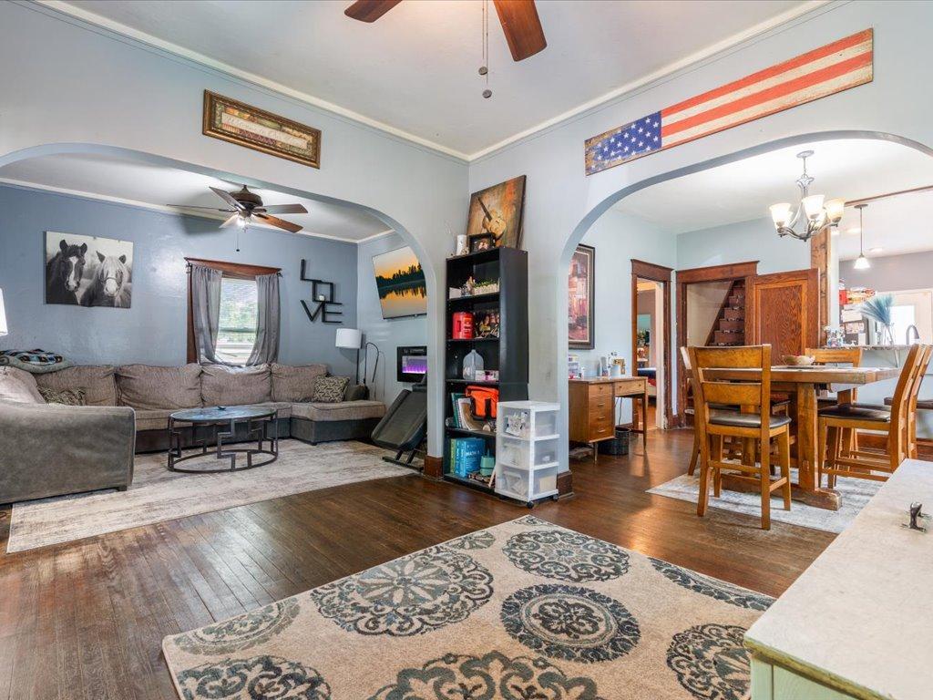 1918 single family home for sale at 110 Central Avenue in Bertha, MN — 4 bed, 1 bath (photo 8 of 36)