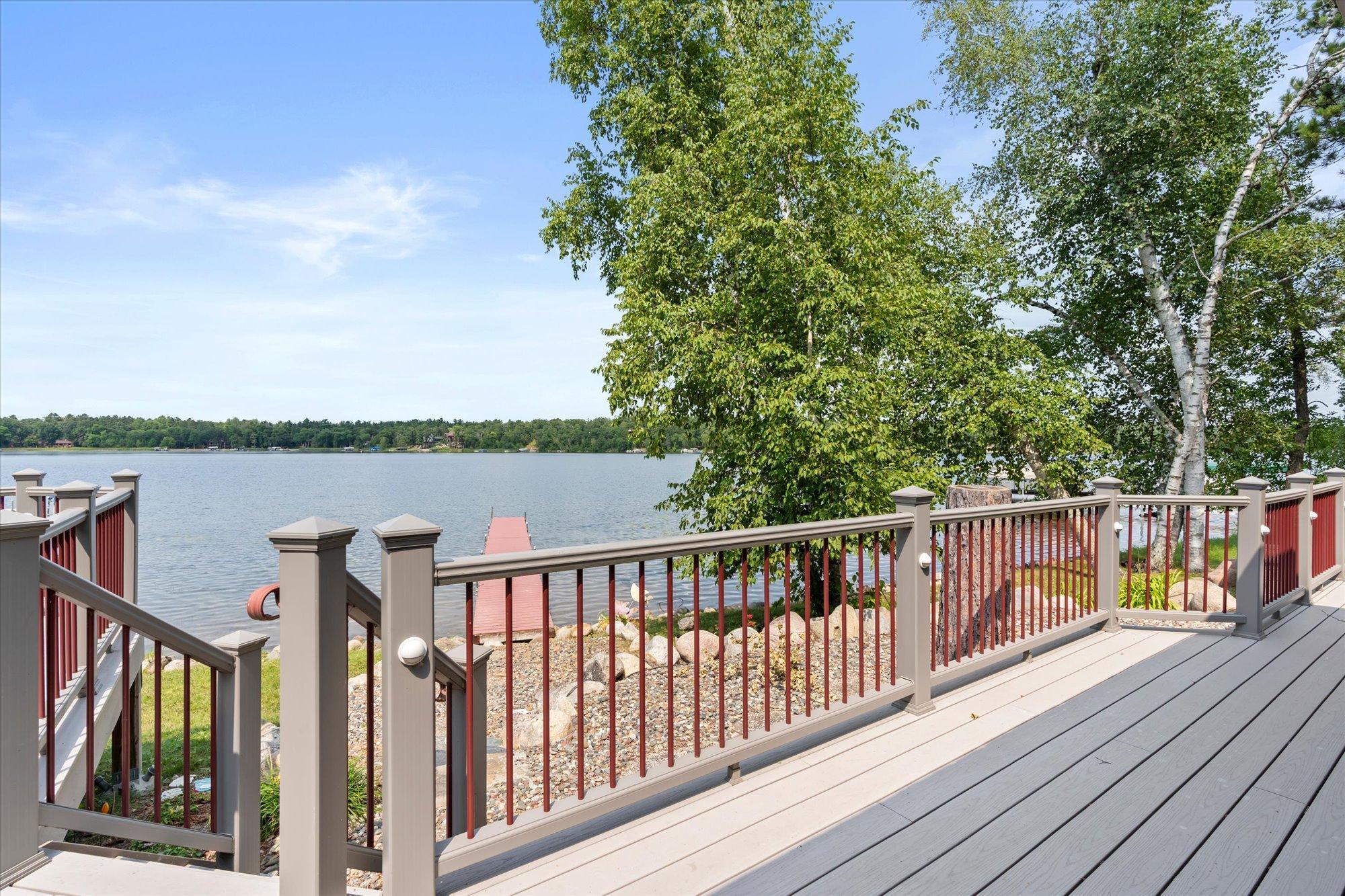 1995 single family home for sale at 32517 Timberlane Point in Breezy Point, MN — 3 bed, 2 bath (photo 2 of 32)