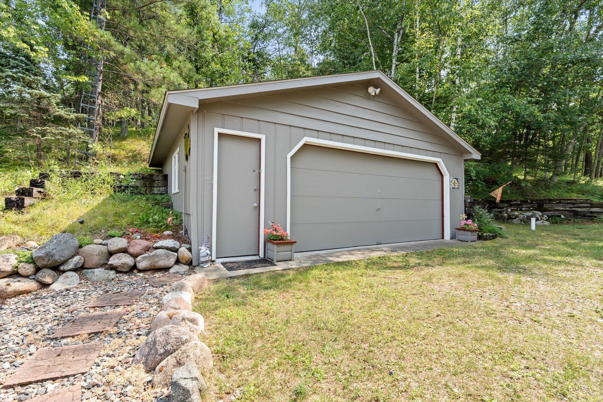 1995 single family home for sale at 32517 Timberlane Point in Breezy Point, MN — 3 bed, 2 bath (photo 20 of 32)