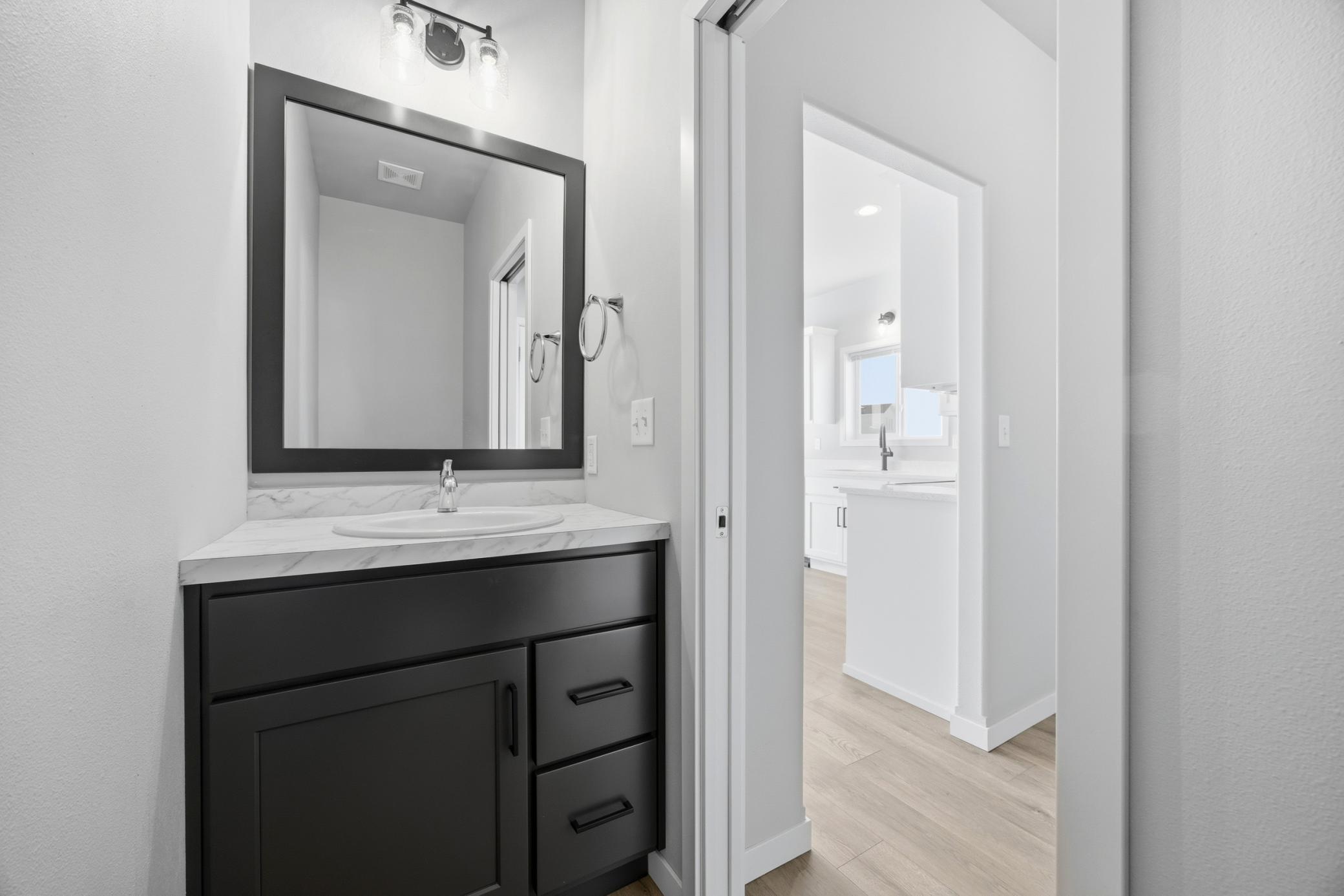 2023 single family home for sale at 6797 28th Street S in Fargo, ND — 4 bed, 3 bath (photo 12 of 31)