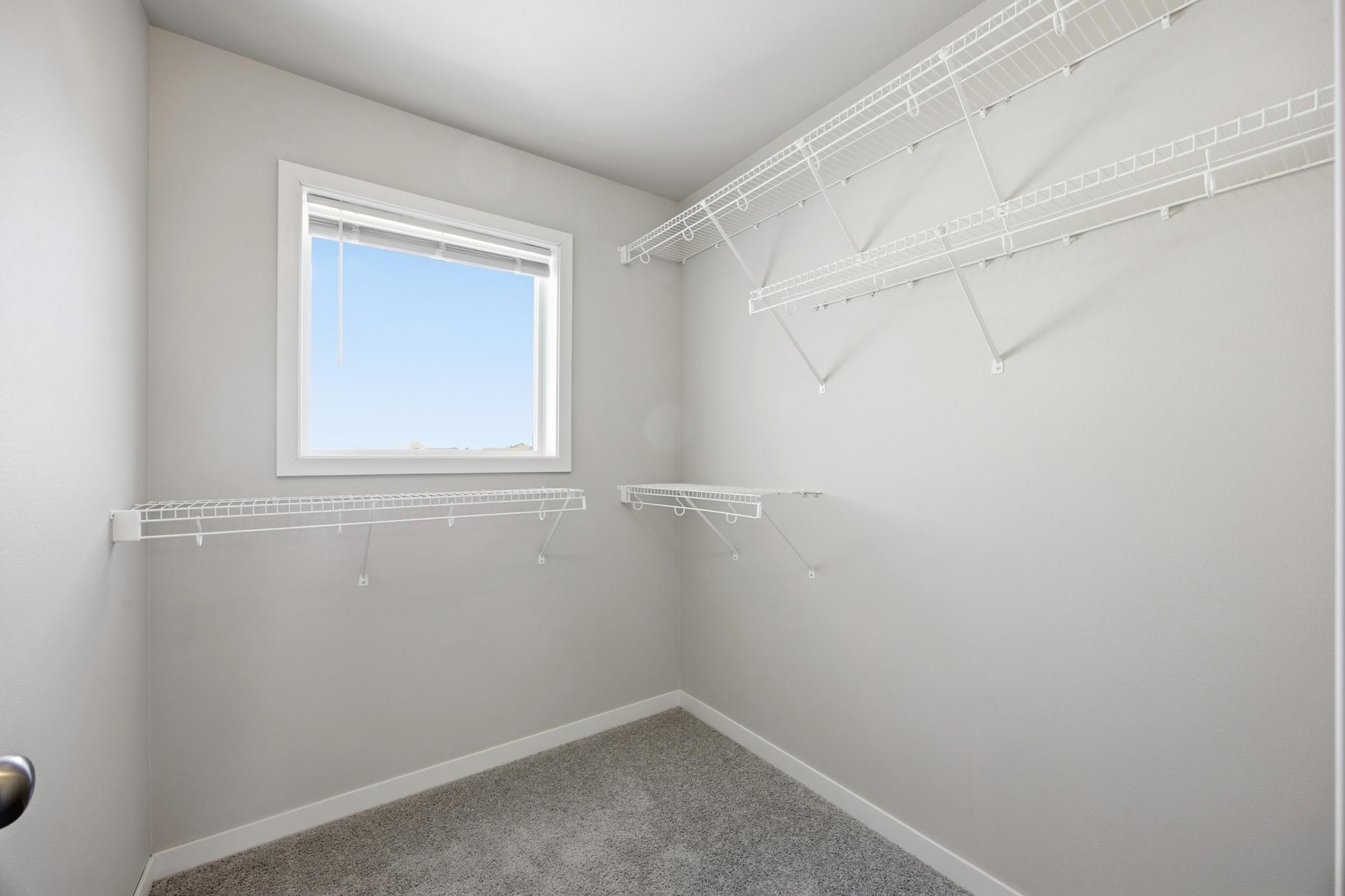 2023 single family home for sale at 6797 28th Street S in Fargo, ND — 4 bed, 3 bath (photo 16 of 31)