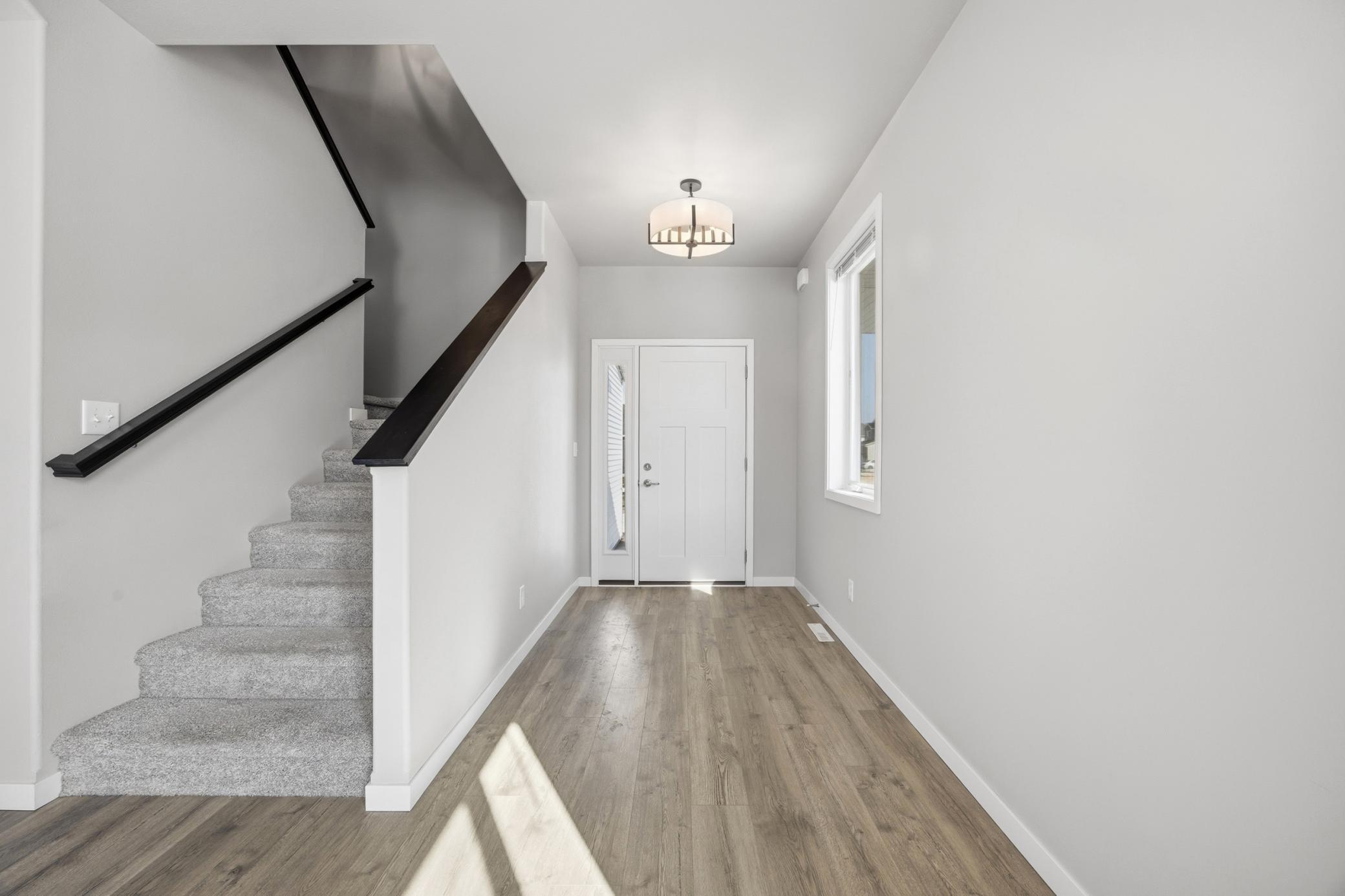 2023 single family home for sale at 6797 28th Street S in Fargo, ND — 4 bed, 3 bath (photo 4 of 31)