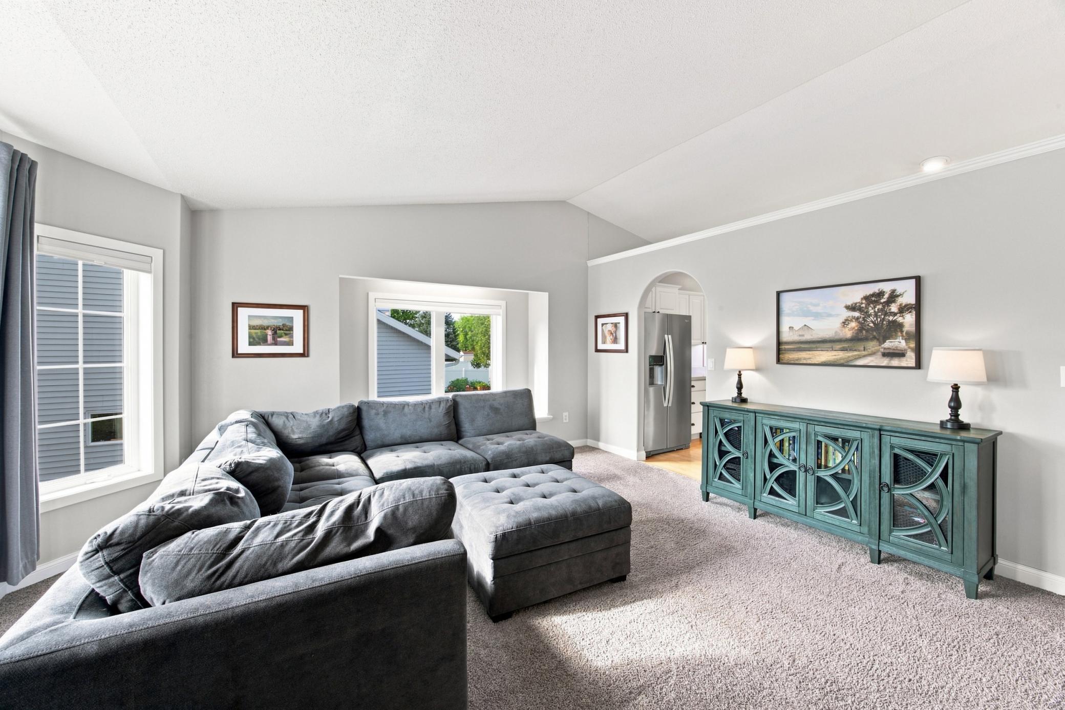 1996 single family home for sale at 2715 32nd Street S in Fargo, ND — 4 bed, 3 bath (photo 11 of 53)